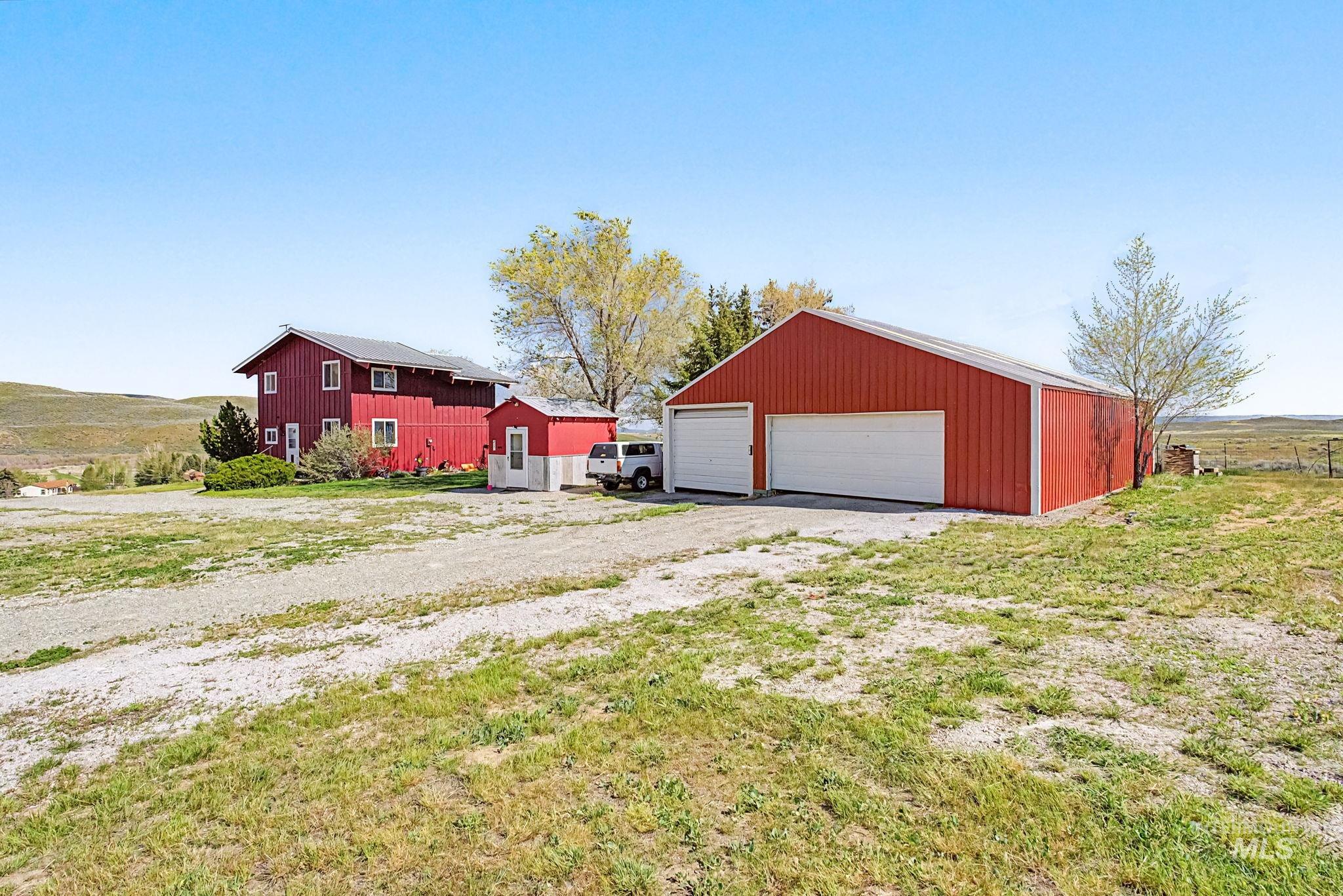 91 Willow Creek Rd, Fairfield, Idaho 83327, 3 Bedrooms, 1.5 Bathrooms, Residential For Sale, Price $599,000,MLS 98985348