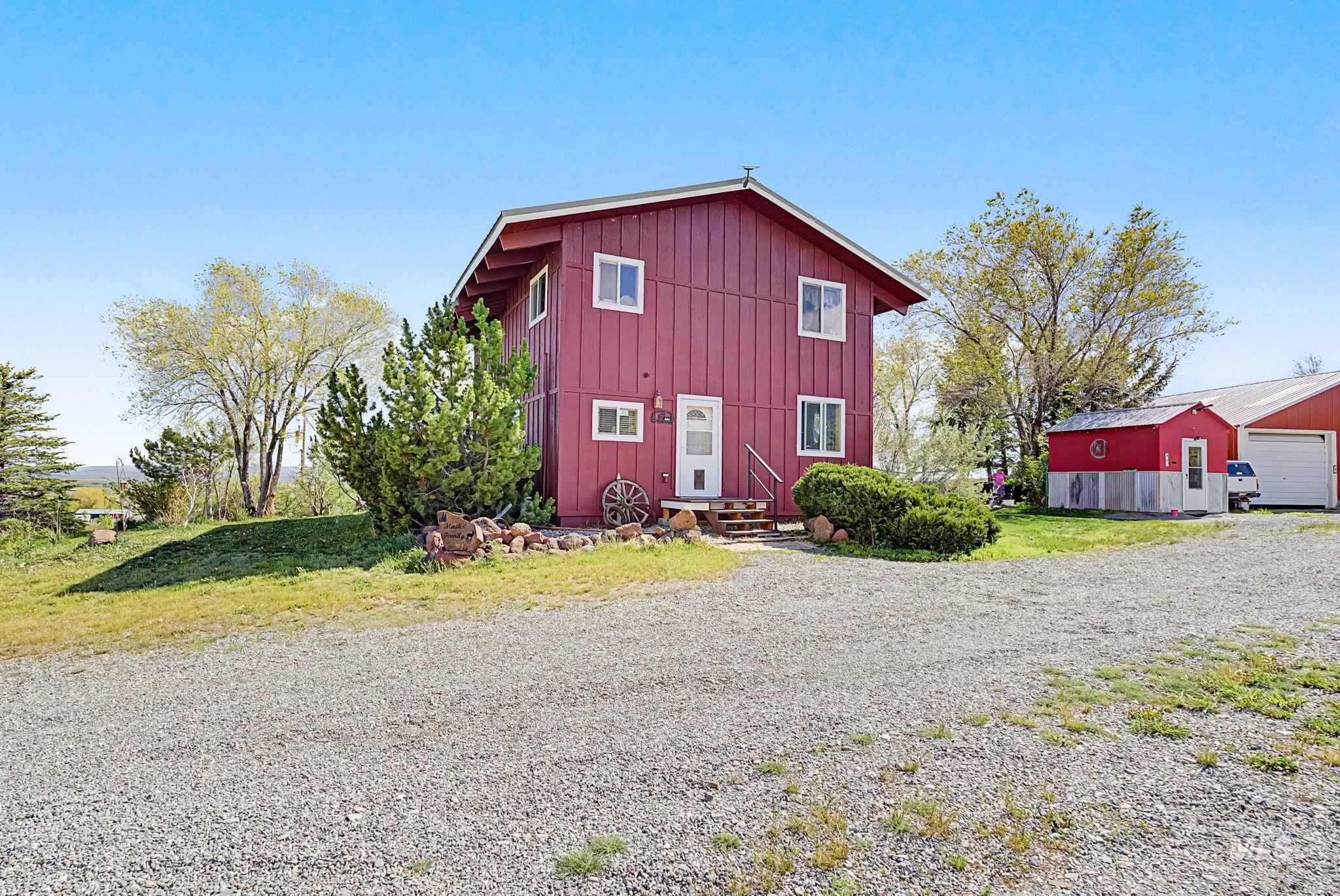 91 Willow Creek Rd, Fairfield, Idaho 83327, 3 Bedrooms, 1.5 Bathrooms, Residential For Sale, Price $599,000,MLS 98985348