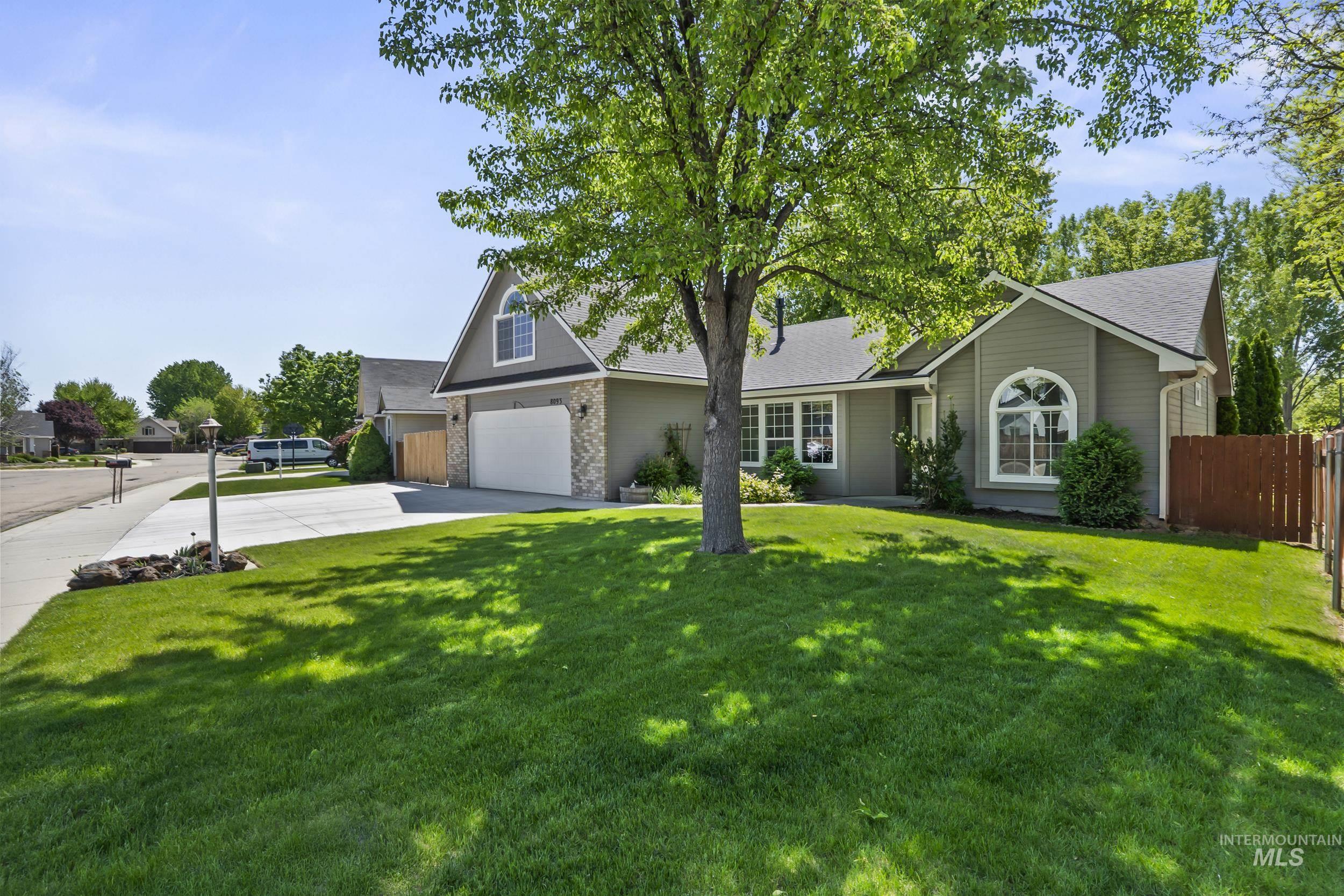 8093 W Galileo, Boise, Idaho 83709, 3 Bedrooms, 2 Bathrooms, Residential For Sale, Price $425,000,MLS 98985349