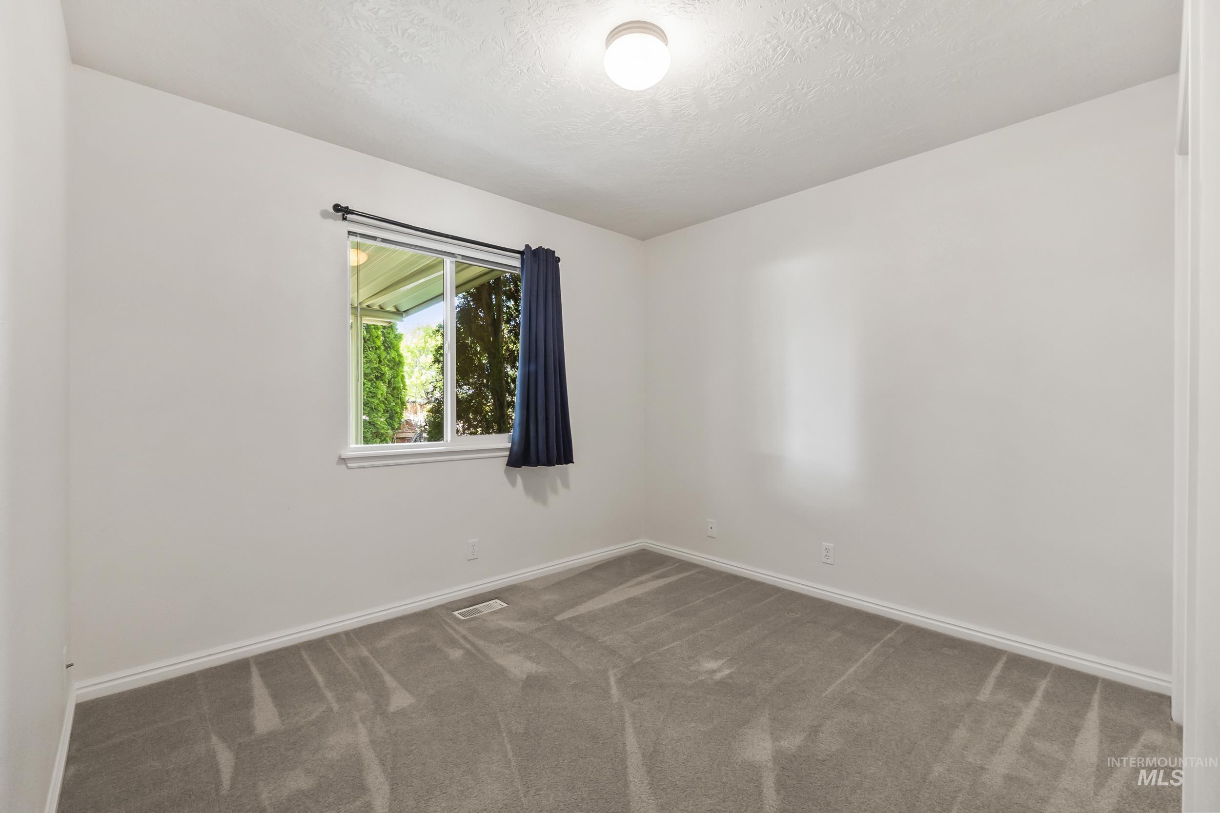 8093 W Galileo, Boise, Idaho 83709, 3 Bedrooms, 2 Bathrooms, Residential For Sale, Price $425,000,MLS 98985349