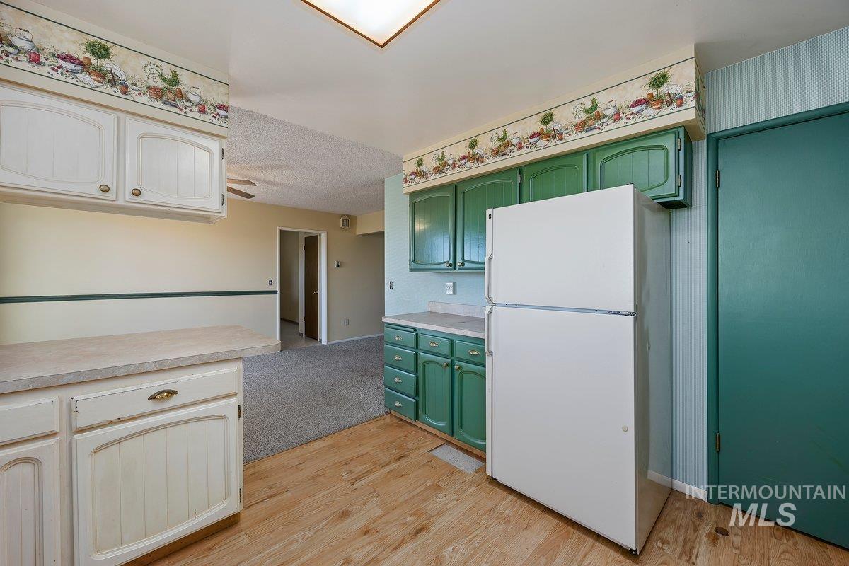 293 E 400 S, Jerome, Idaho 83338, 5 Bedrooms, 3 Bathrooms, Residential For Sale, Price $585,000,MLS 98985350