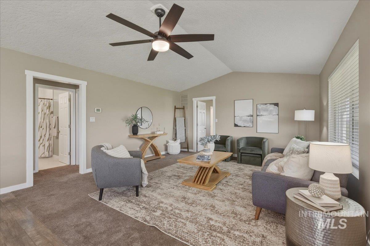 5303 Montour Rd., Emmett, Idaho 83617, 3 Bedrooms, 2 Bathrooms, Residential For Sale, Price $740,000,MLS 98985351