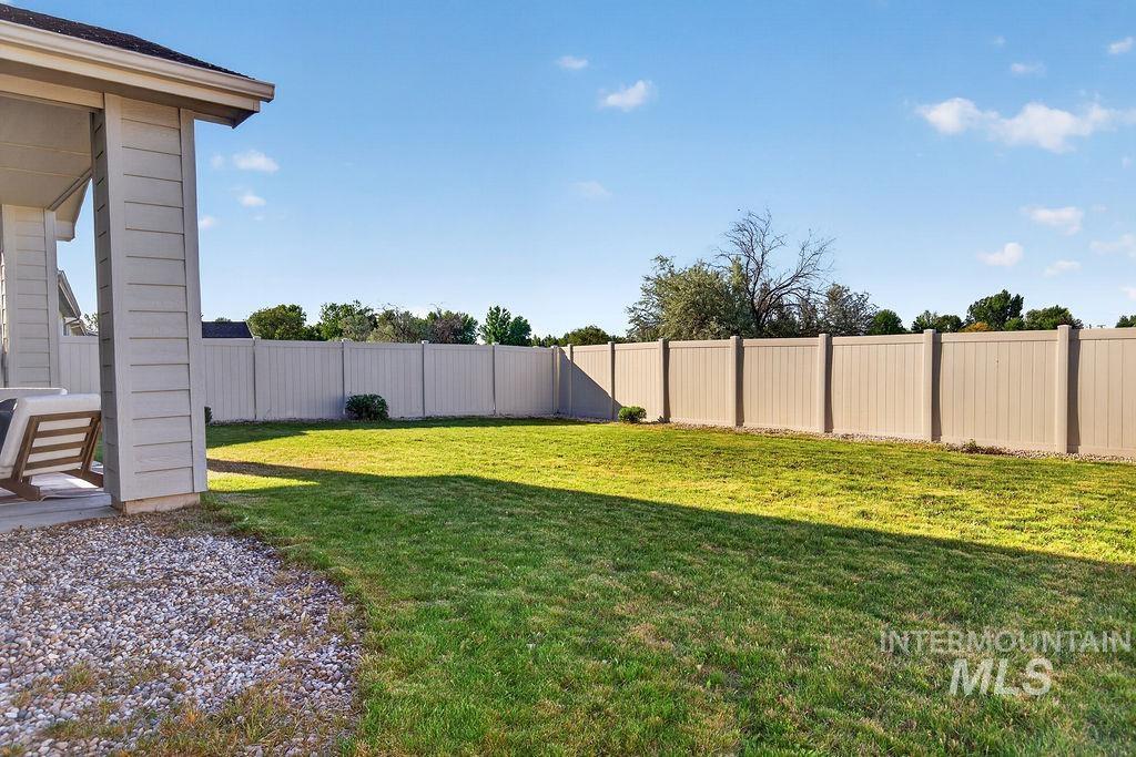 6477 E Monroe St, Nampa, Idaho 83687, 3 Bedrooms, 2 Bathrooms, Residential For Sale, Price $389,900,MLS 98985352