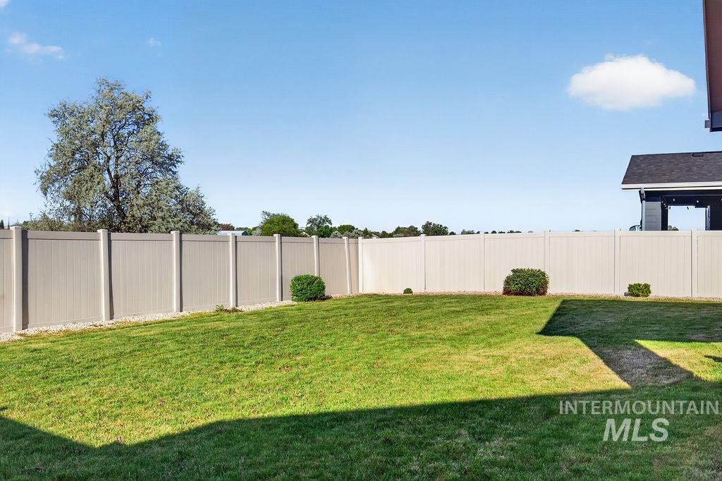 6477 E Monroe St, Nampa, Idaho 83687, 3 Bedrooms, 2 Bathrooms, Residential For Sale, Price $389,900,MLS 98985352