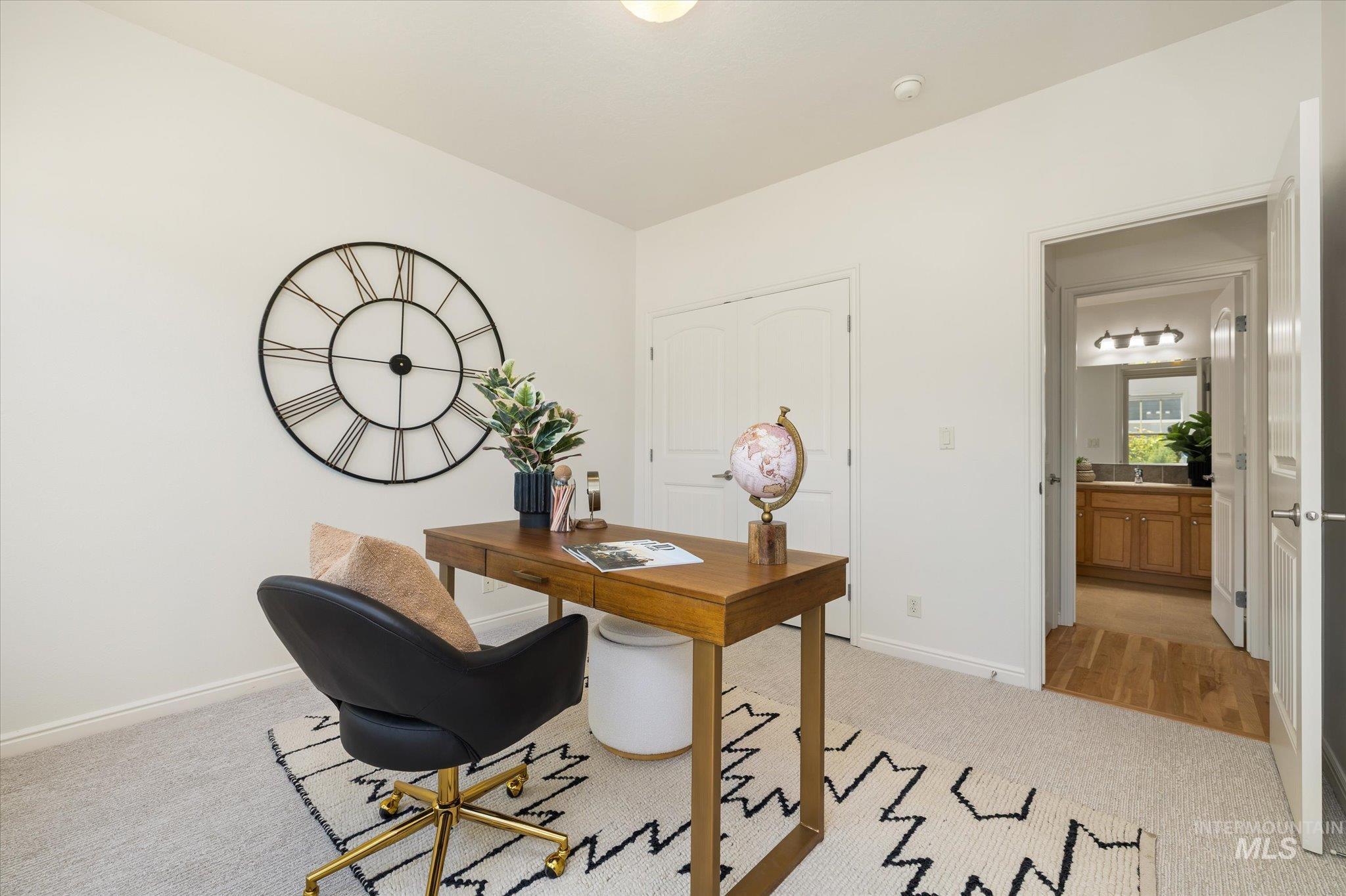 6135 N Booth Ave, Meridian, Idaho 83646, 5 Bedrooms, 3 Bathrooms, Residential For Sale, Price $624,900,MLS 98985353