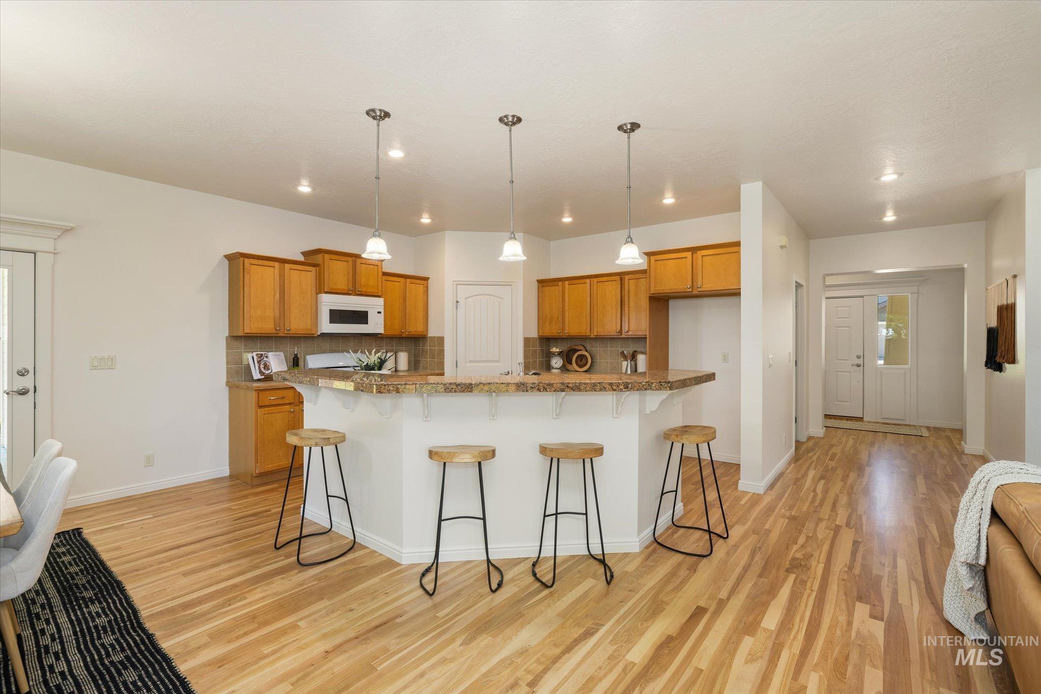 6135 N Booth Ave, Meridian, Idaho 83646, 5 Bedrooms, 3 Bathrooms, Residential For Sale, Price $624,900,MLS 98985353