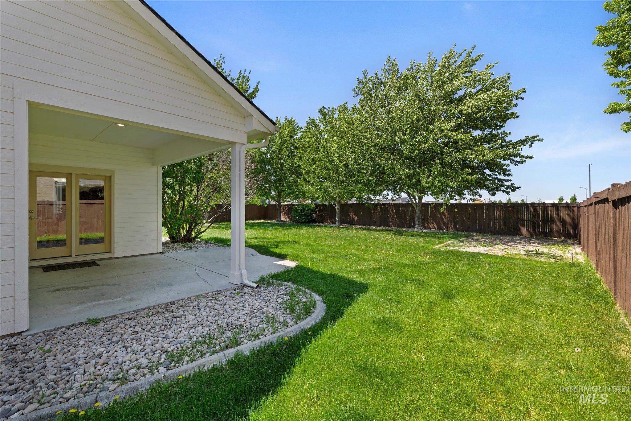 6135 N Booth Ave, Meridian, Idaho 83646, 5 Bedrooms, 3 Bathrooms, Residential For Sale, Price $624,900,MLS 98985353