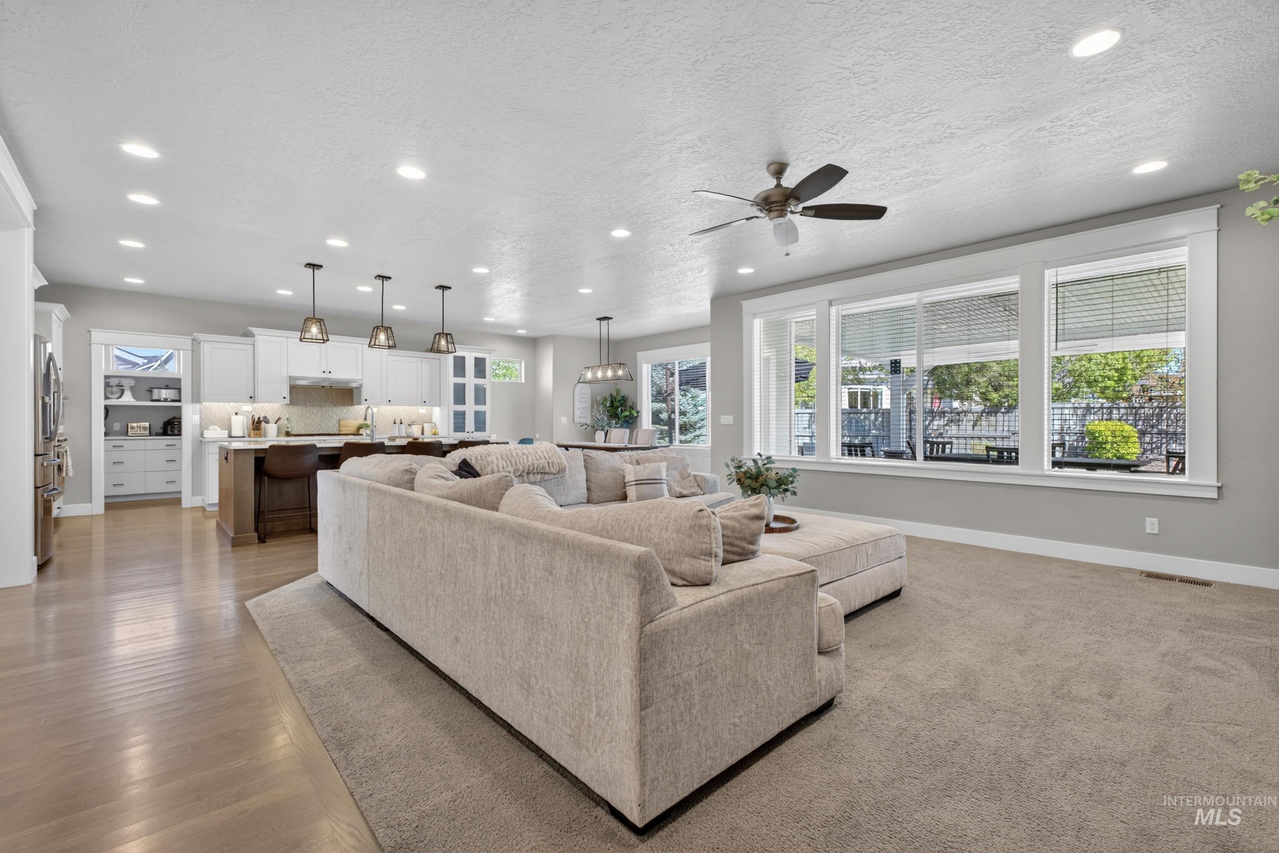 5966 S Astoria, Meridian, Idaho 83642, 5 Bedrooms, 3.5 Bathrooms, Residential For Sale, Price $975,000,MLS 98985354