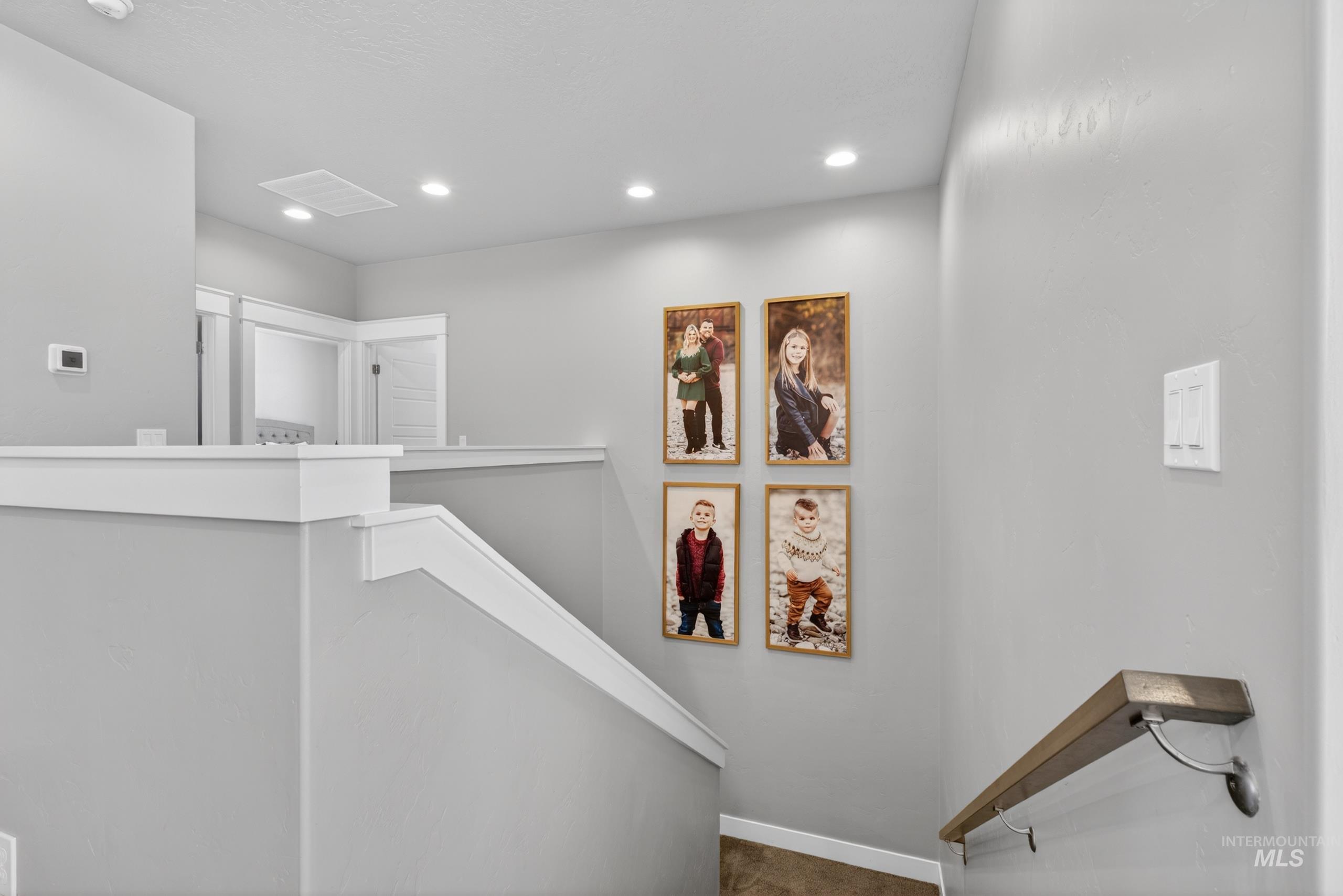 5966 S Astoria, Meridian, Idaho 83642, 5 Bedrooms, 3.5 Bathrooms, Residential For Sale, Price $975,000,MLS 98985354