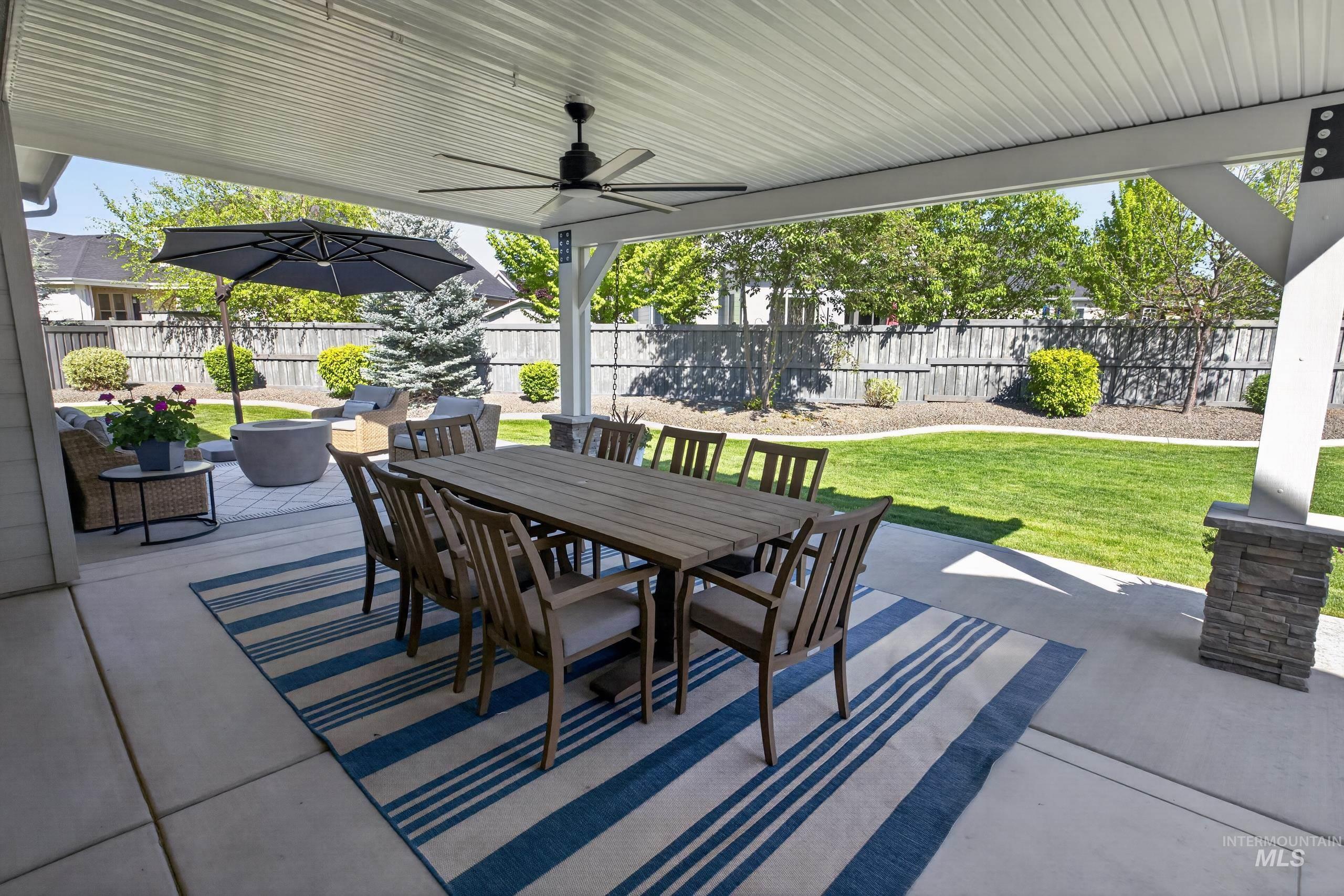 5966 S Astoria, Meridian, Idaho 83642, 5 Bedrooms, 3.5 Bathrooms, Residential For Sale, Price $975,000,MLS 98985354