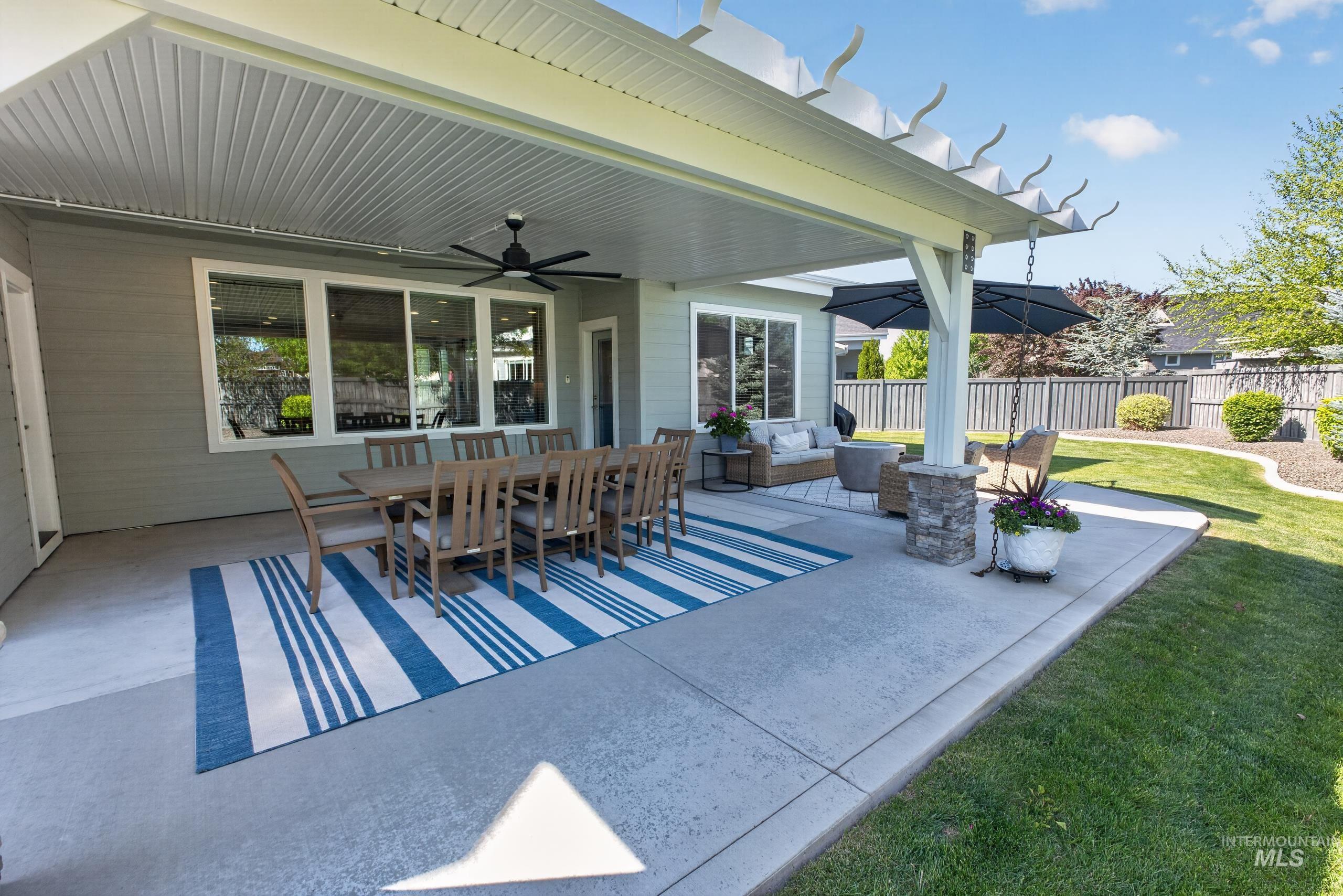 5966 S Astoria, Meridian, Idaho 83642, 5 Bedrooms, 3.5 Bathrooms, Residential For Sale, Price $975,000,MLS 98985354