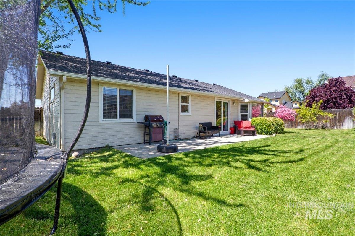 2560 N Richter Ave, Meridian, Idaho 83646, 3 Bedrooms, 2 Bathrooms, Residential For Sale, Price $415,000,MLS 98985357