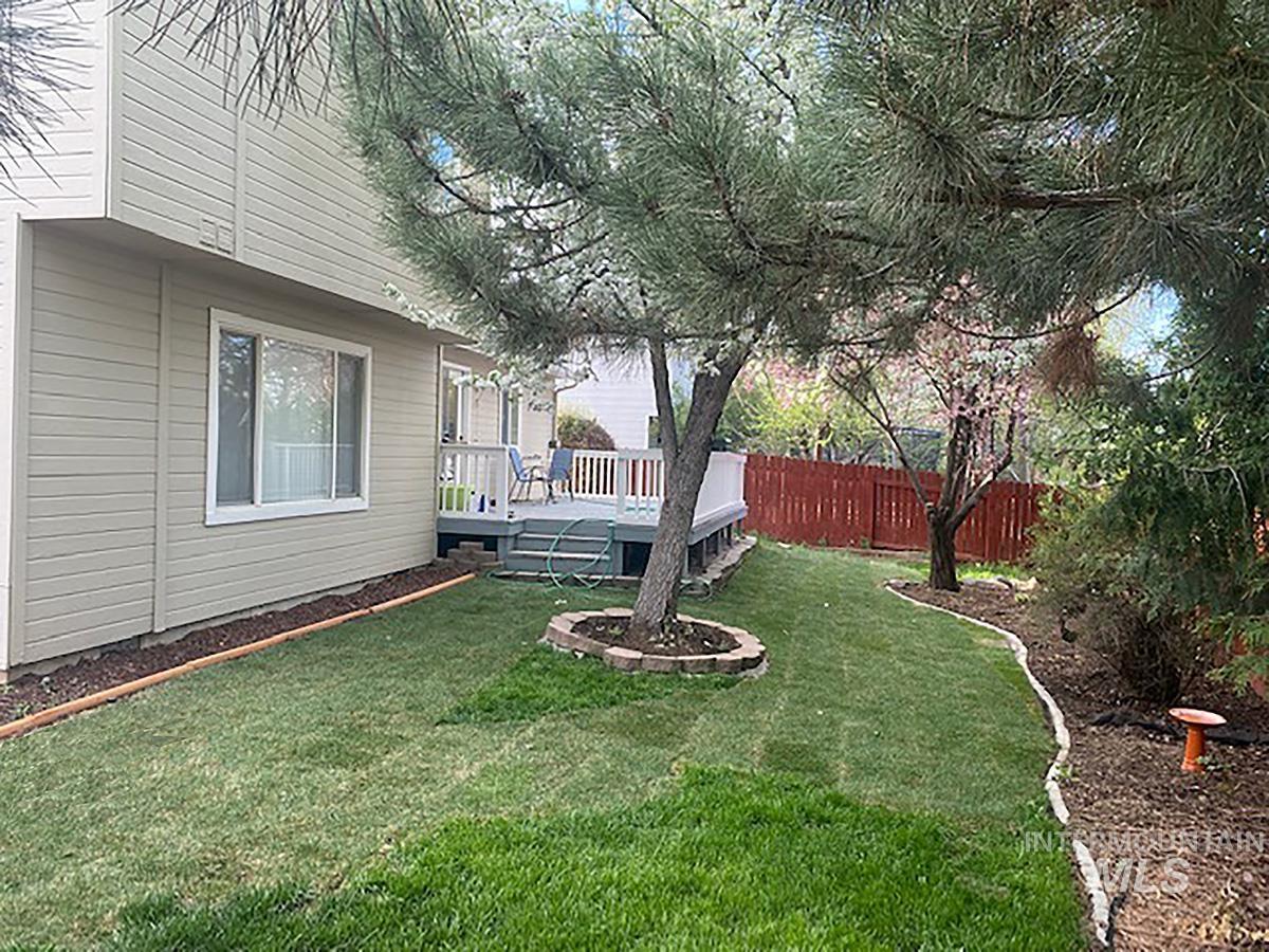1344 N Crestmont Dr, Meridian, Idaho 83642, 4 Bedrooms, 3 Bathrooms, Residential For Sale, Price $515,900,MLS 98985359