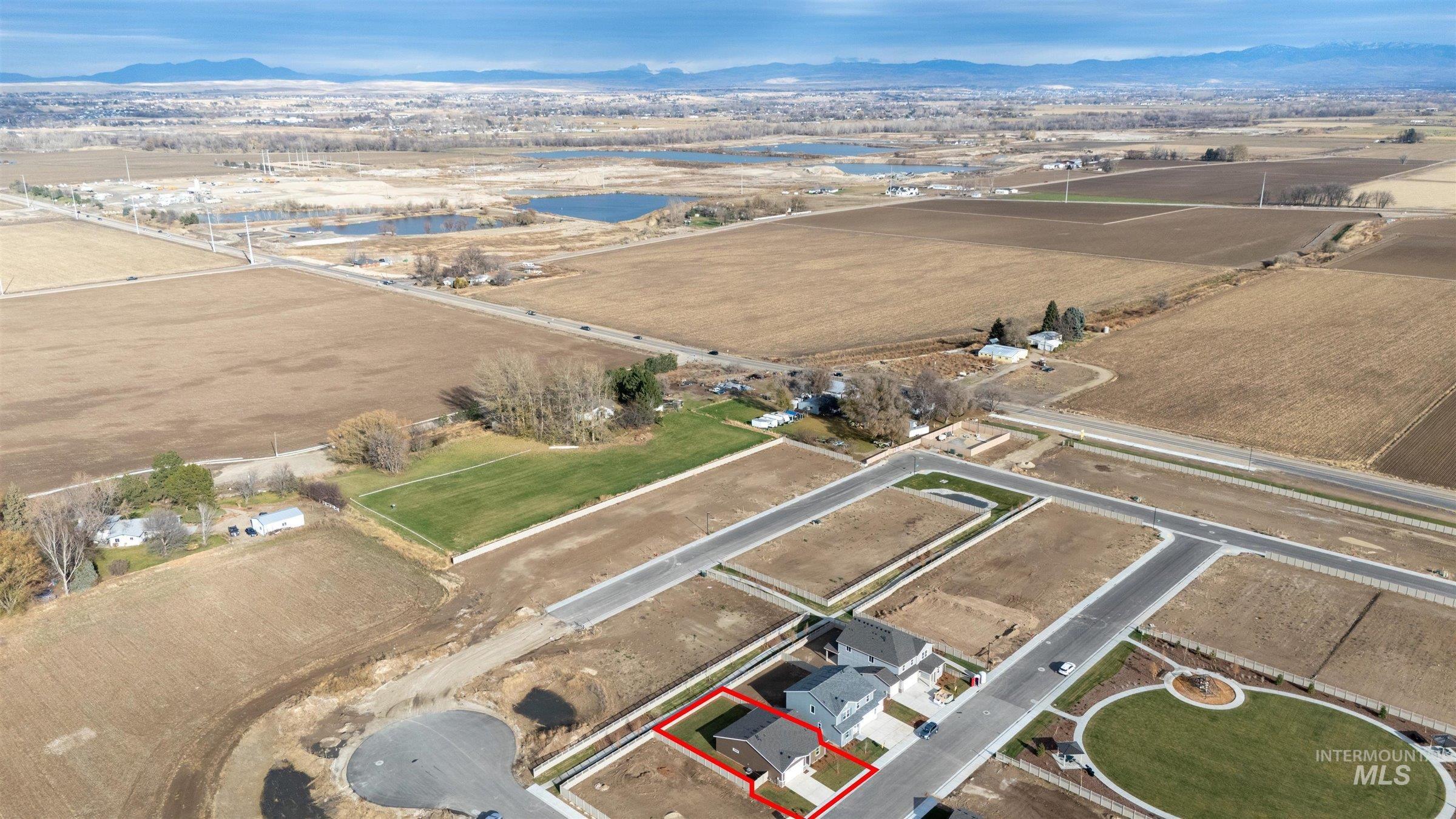 19469 N Summerville Way, Nampa, Idaho 83687, 3 Bedrooms, 2 Bathrooms, Residential For Sale, Price $399,643,MLS 98985361