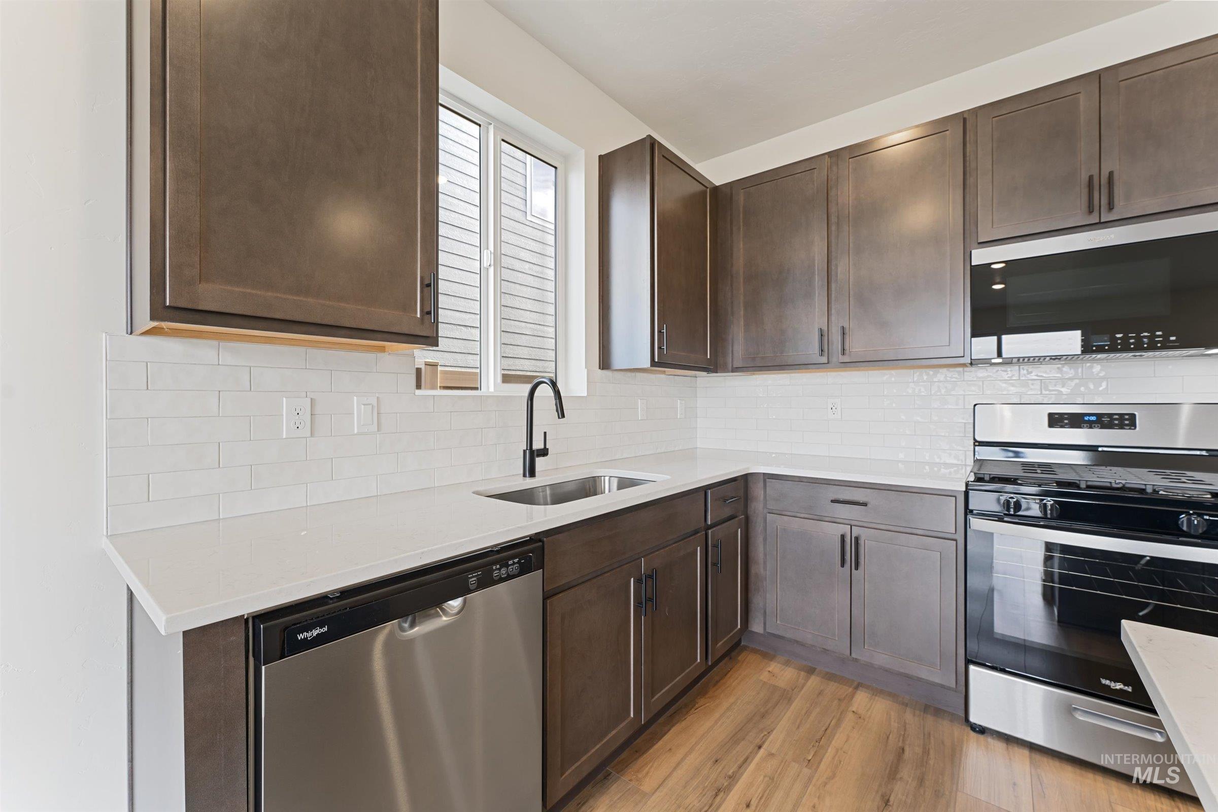 19469 N Summerville Way, Nampa, Idaho 83687, 3 Bedrooms, 2 Bathrooms, Residential For Sale, Price $399,643,MLS 98985361