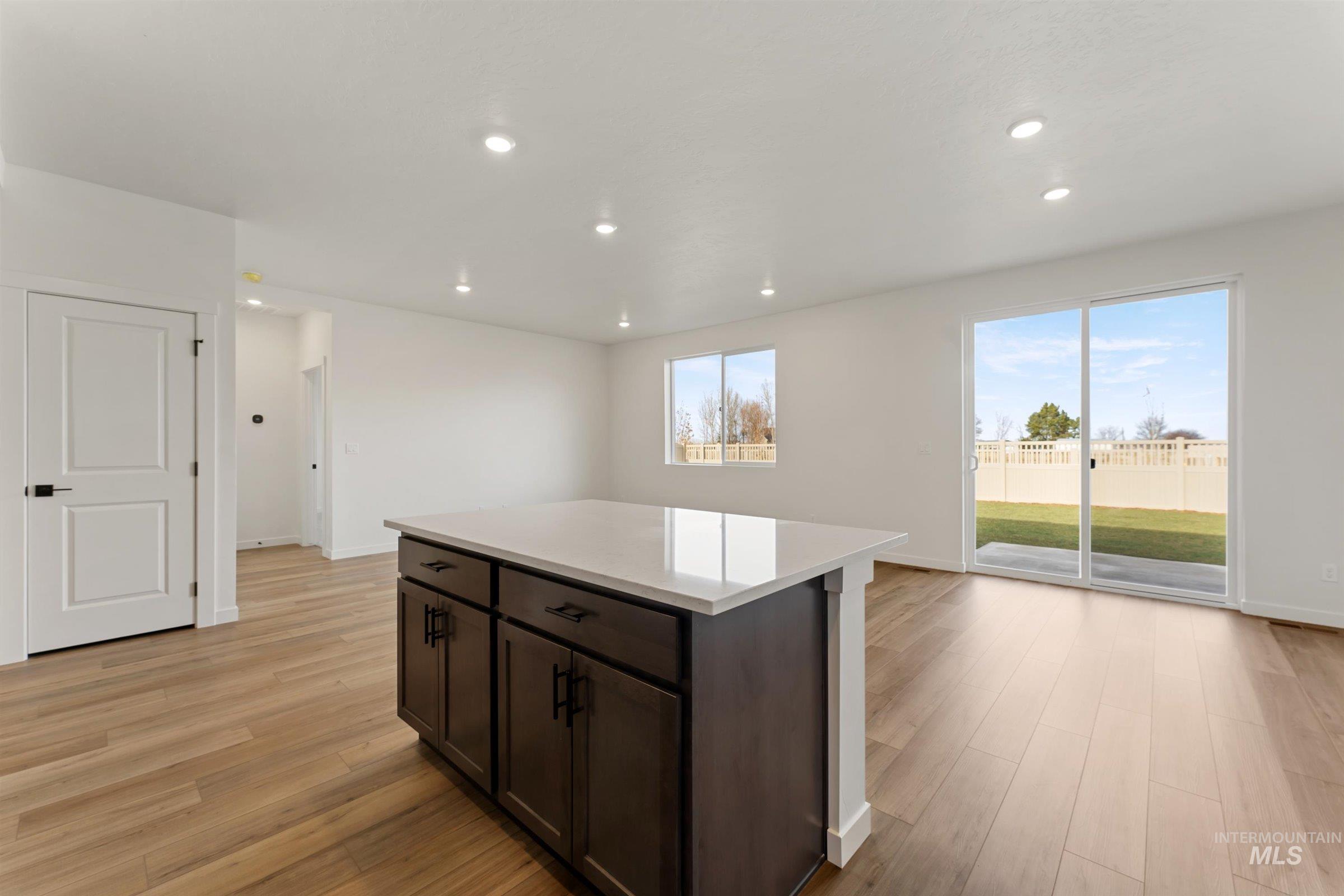 19469 N Summerville Way, Nampa, Idaho 83687, 3 Bedrooms, 2 Bathrooms, Residential For Sale, Price $399,643,MLS 98985361