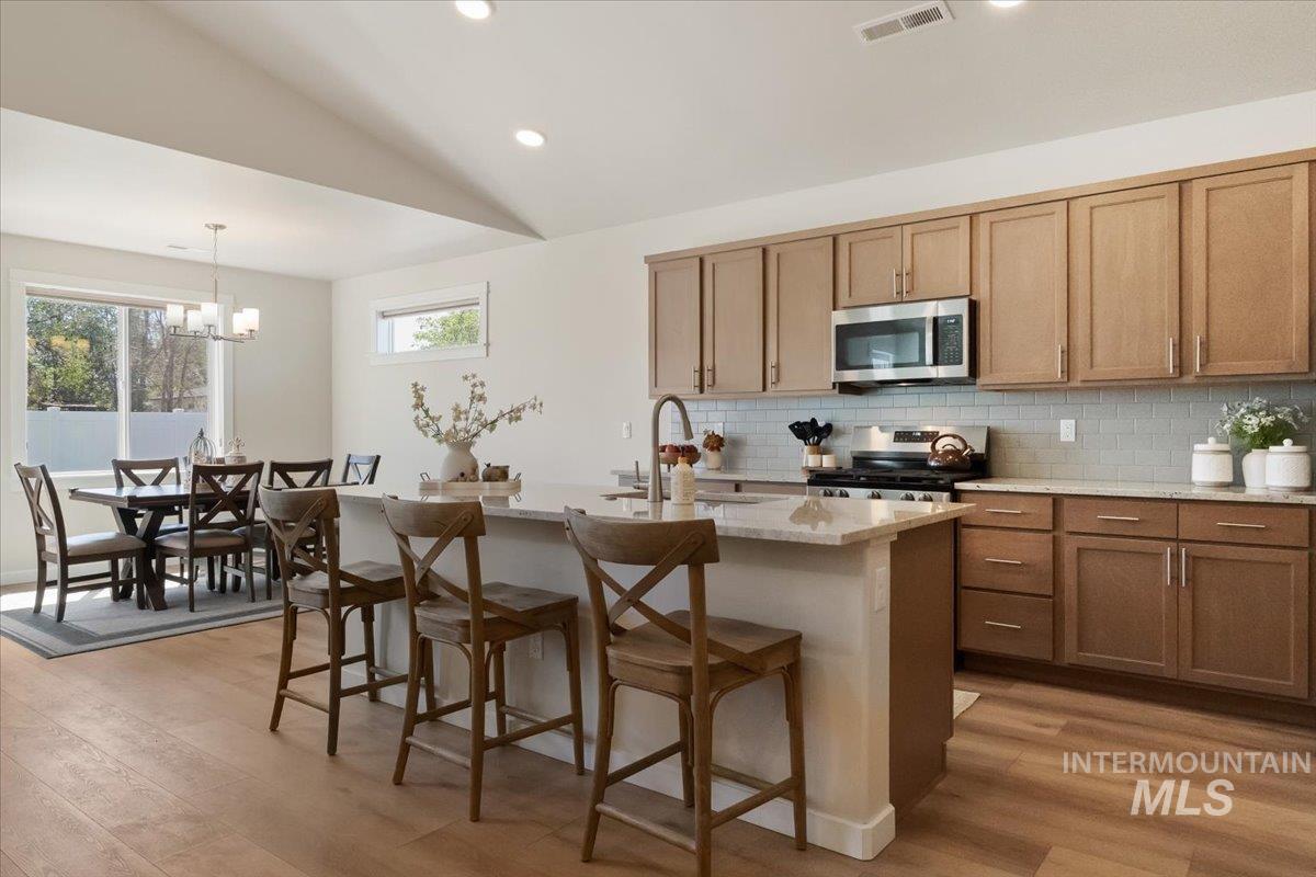 136 Centennial Ct., Kimberly, Idaho 83341, 4 Bedrooms, 2 Bathrooms, Residential For Sale, Price $475,000, 98985368