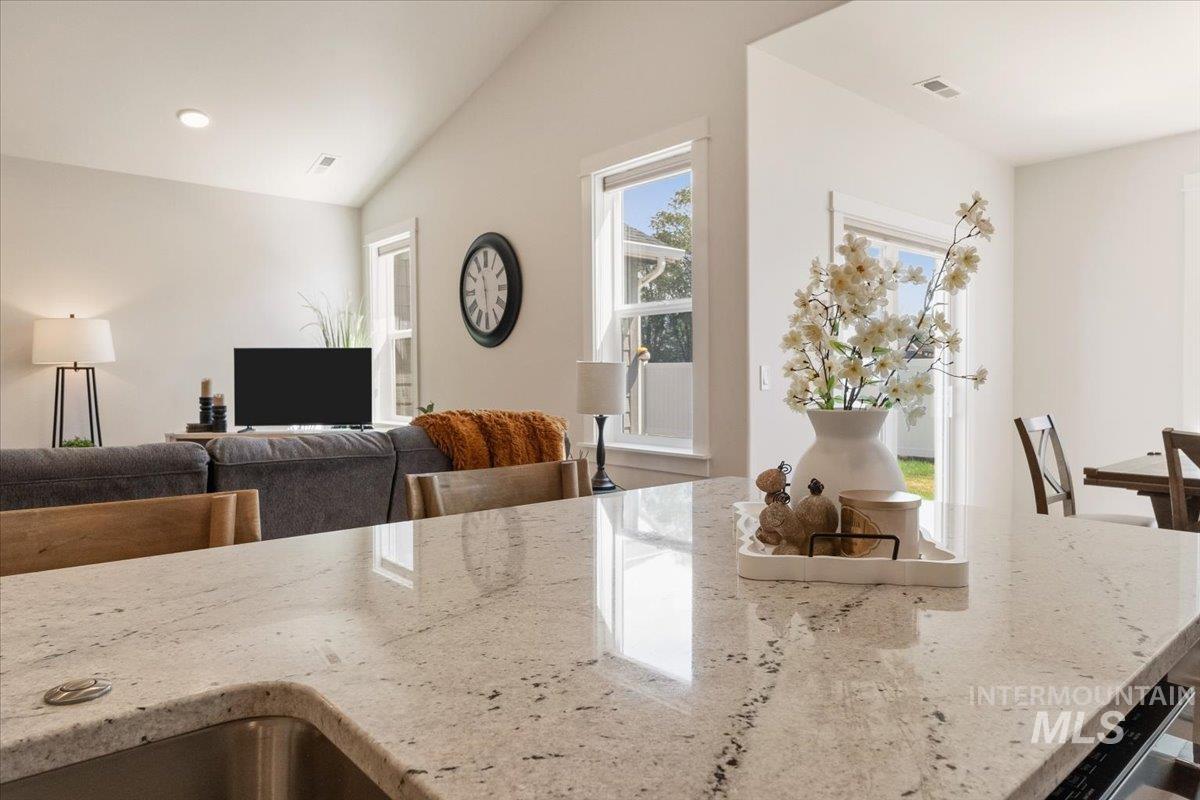 136 Centennial Ct., Kimberly, Idaho 83341, 4 Bedrooms, 2 Bathrooms, Residential For Sale, Price $475,000, 98985368