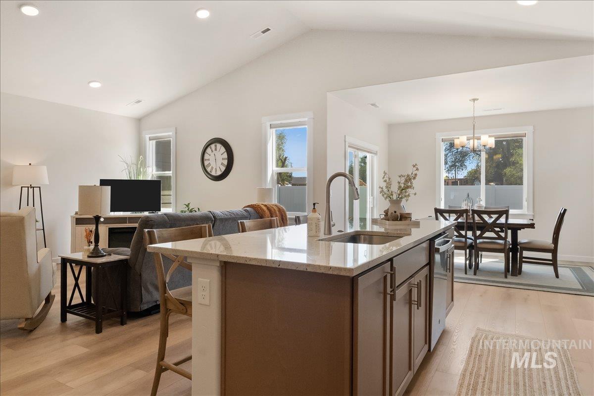 136 Centennial Ct., Kimberly, Idaho 83341, 4 Bedrooms, 2 Bathrooms, Residential For Sale, Price $475,000, 98985368