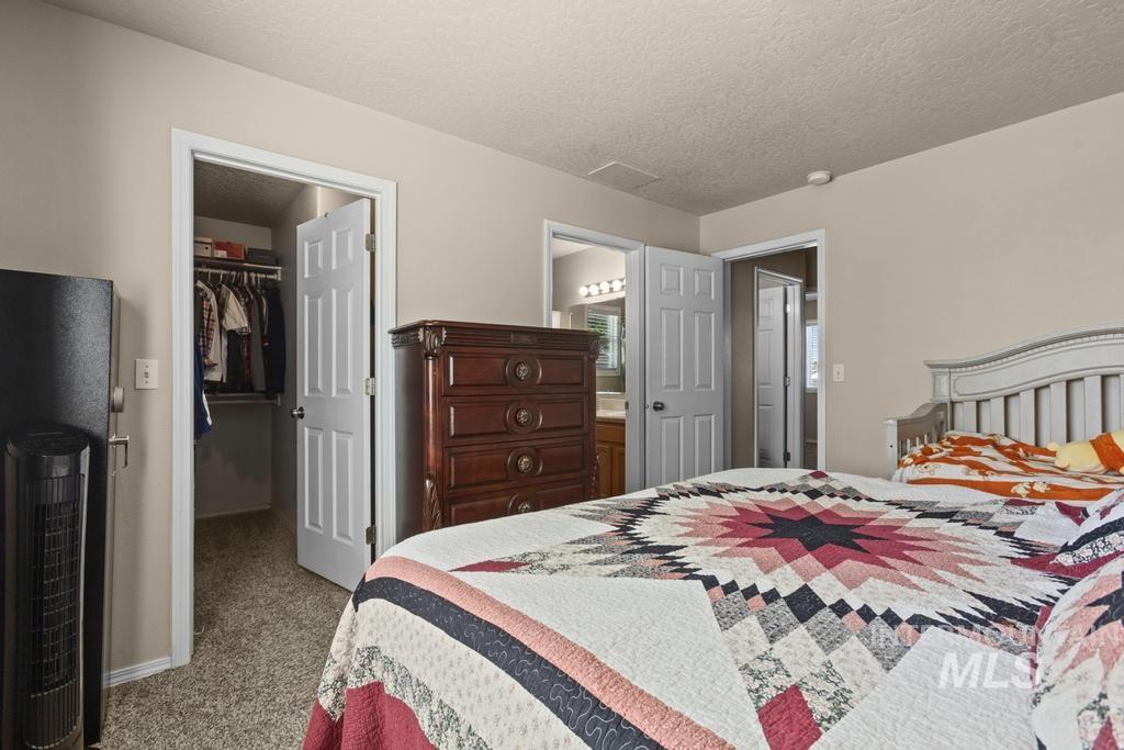 1112 Gold Creek Drive, Caldwell, Idaho 83607, 3 Bedrooms, 2.5 Bathrooms, Residential For Sale, Price $374,999,MLS 98985371