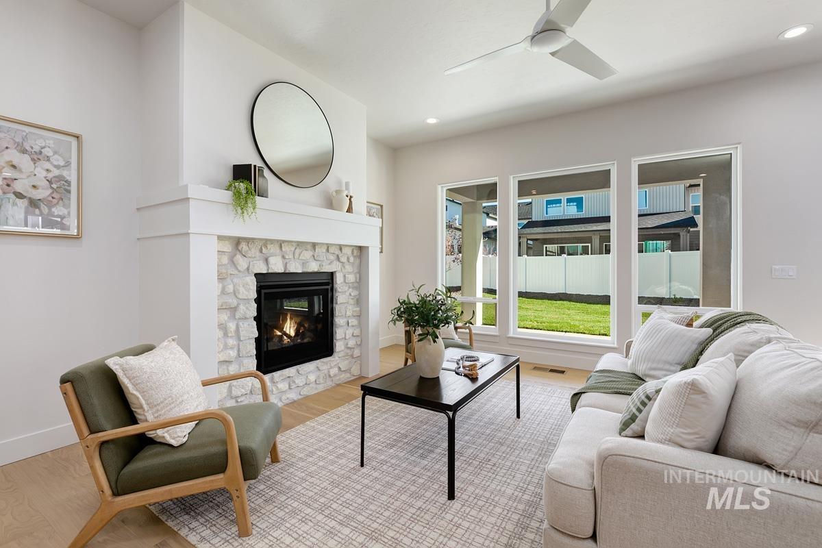 3116 E Renwick St, Meridian, Idaho 83642, 4 Bedrooms, 3.5 Bathrooms, Residential For Sale, Price $949,825,MLS 98985376