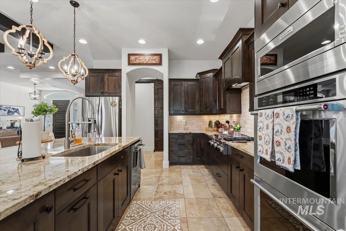 2036 N Bella Strada Way, Eagle, Idaho 83616-5219, 5 Bedrooms, 3.5 Bathrooms, Residential For Sale, Price $1,349,000,MLS 98985379