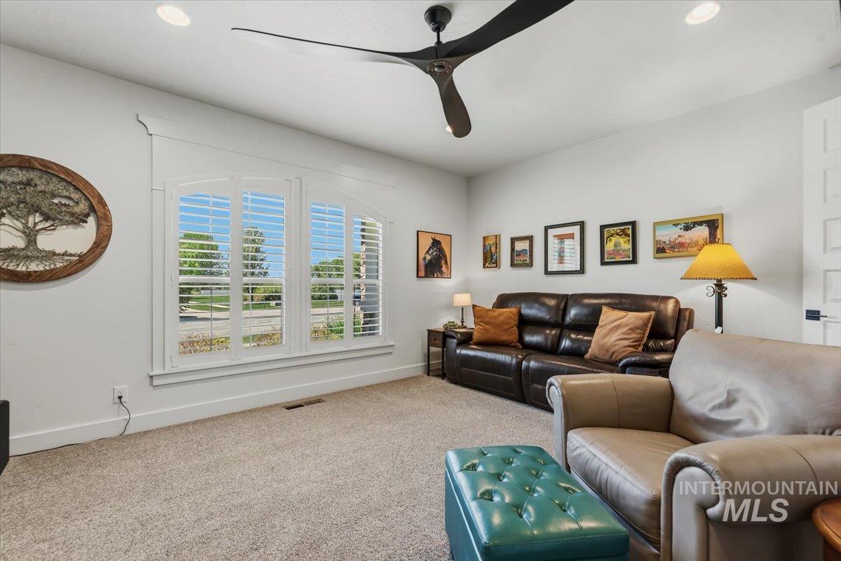 2036 N Bella Strada Way, Eagle, Idaho 83616-5219, 5 Bedrooms, 3.5 Bathrooms, Residential For Sale, Price $1,349,000,MLS 98985379