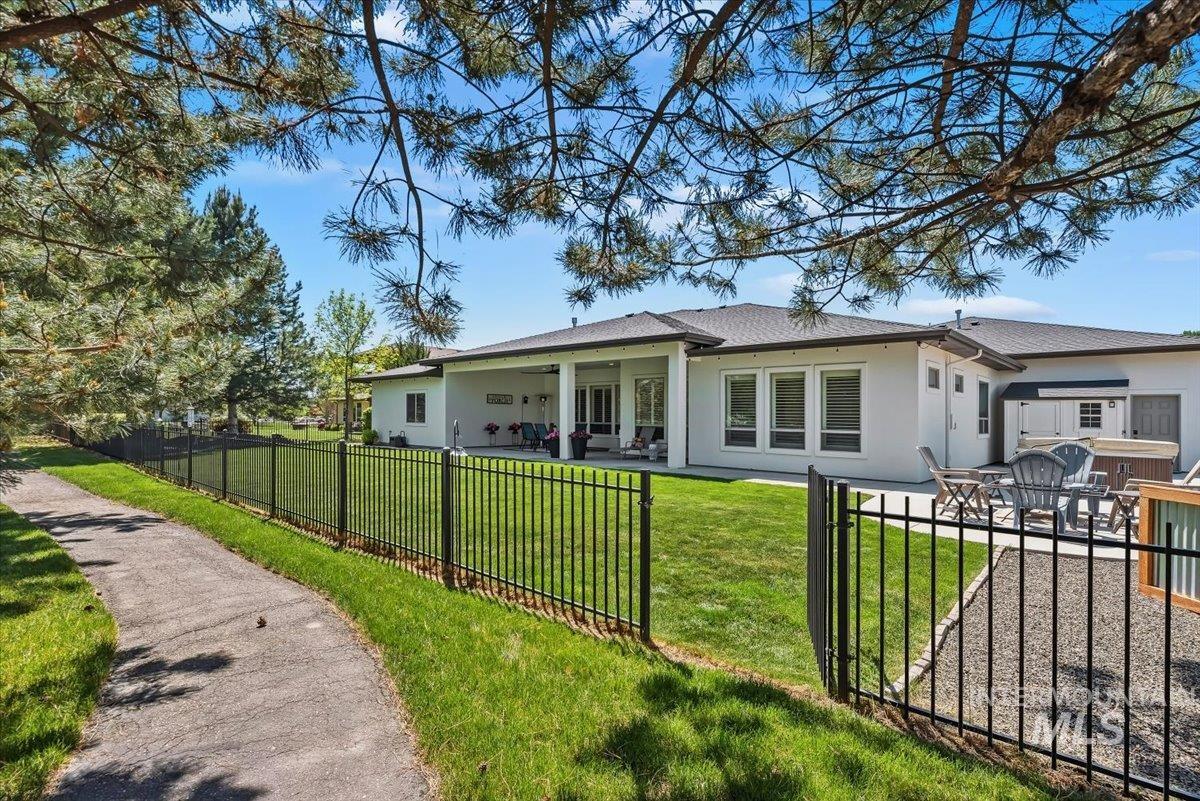 2036 N Bella Strada Way, Eagle, Idaho 83616-5219, 5 Bedrooms, 3.5 Bathrooms, Residential For Sale, Price $1,349,000,MLS 98985379