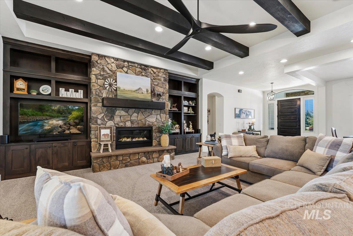 2036 N Bella Strada Way, Eagle, Idaho 83616-5219, 5 Bedrooms, 3.5 Bathrooms, Residential For Sale, Price $1,349,000,MLS 98985379