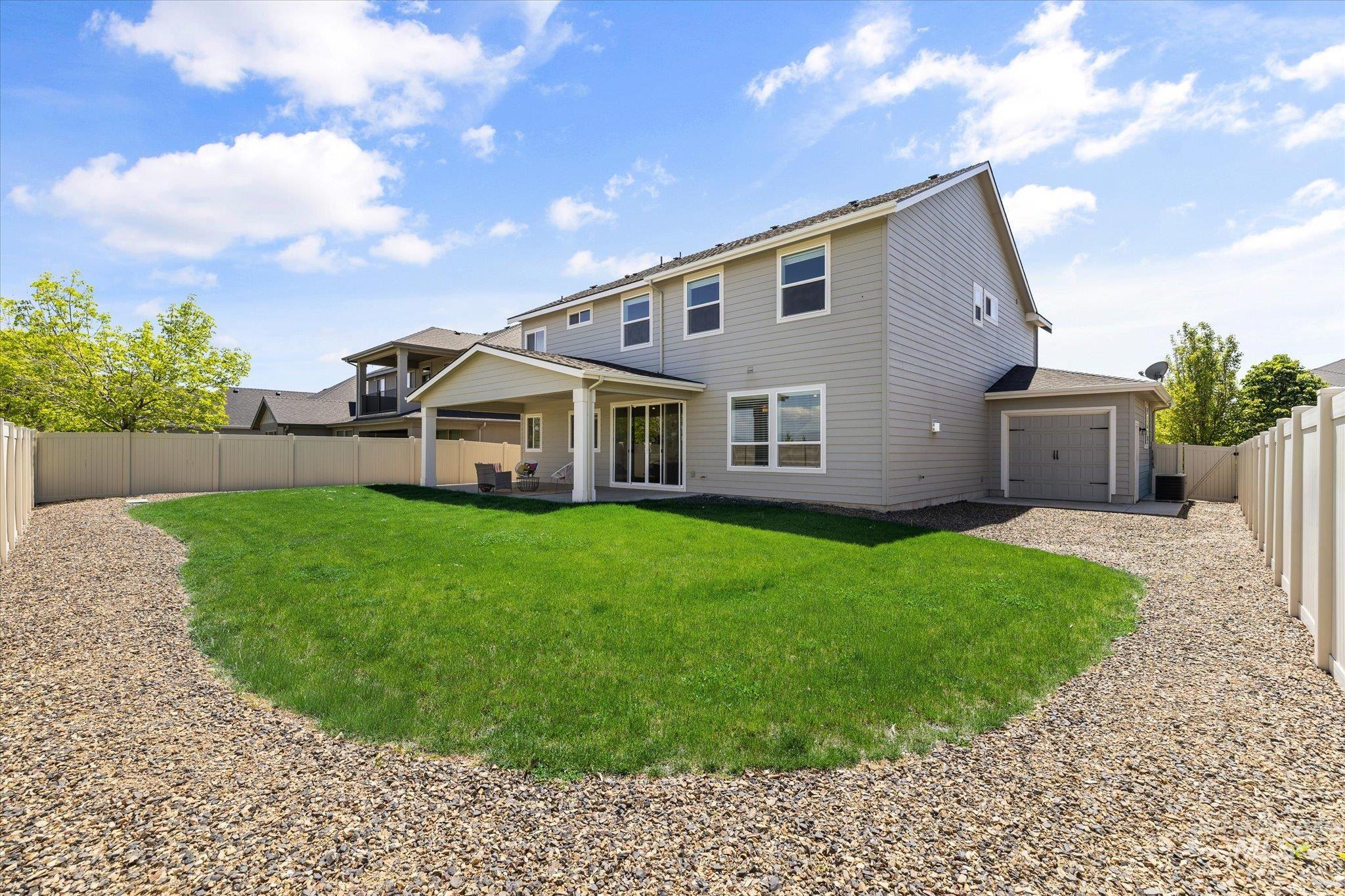 732 E Crest Ridge Dr, Meridian, Idaho 83642, 5 Bedrooms, 2.5 Bathrooms, Residential For Sale, Price $760,000,MLS 98985382