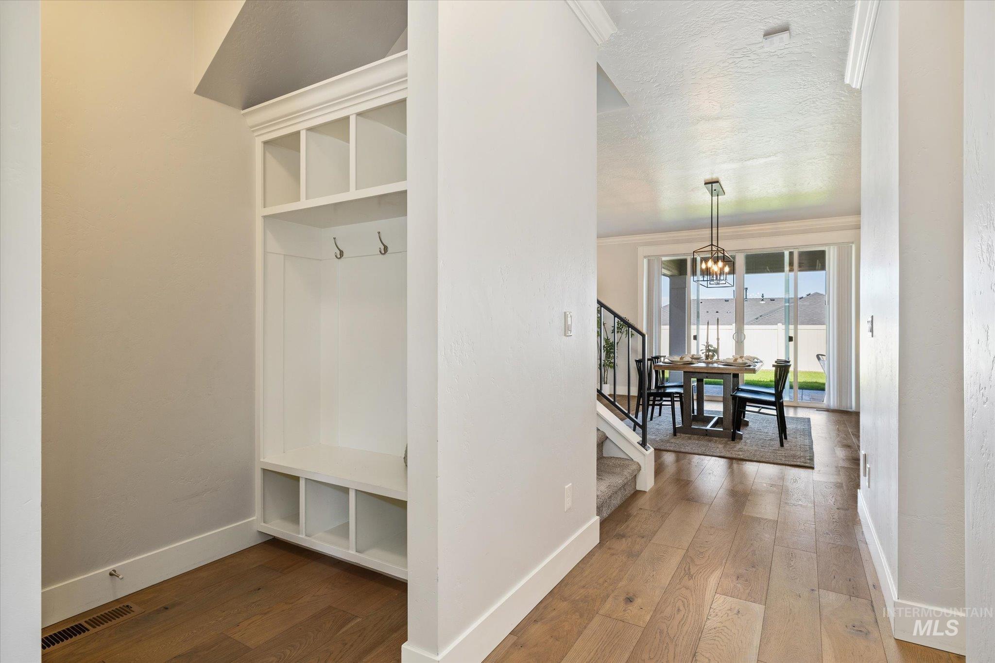 732 E Crest Ridge Dr, Meridian, Idaho 83642, 5 Bedrooms, 2.5 Bathrooms, Residential For Sale, Price $760,000,MLS 98985382