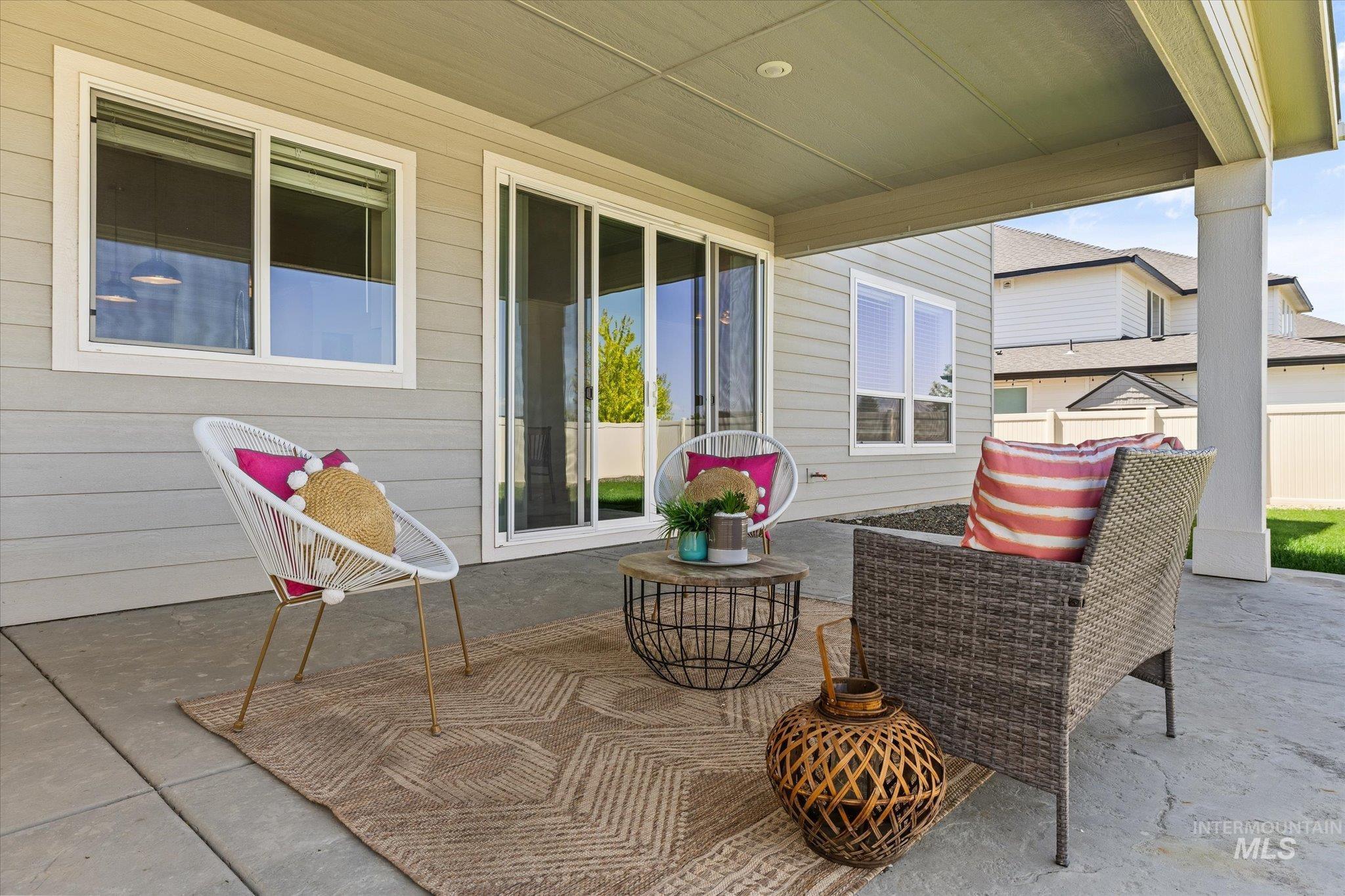 732 E Crest Ridge Dr, Meridian, Idaho 83642, 5 Bedrooms, 2.5 Bathrooms, Residential For Sale, Price $760,000,MLS 98985382