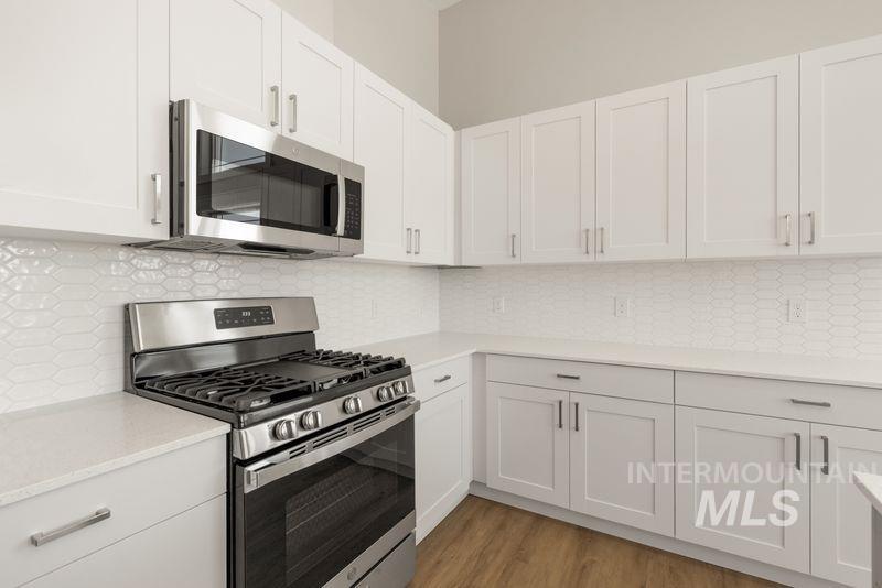 12545 W State St, Ste#1, Star, Idaho 83669, 2 Bedrooms, 2 Bathrooms, Residential Income For Sale, Price $713,000,MLS 98985387