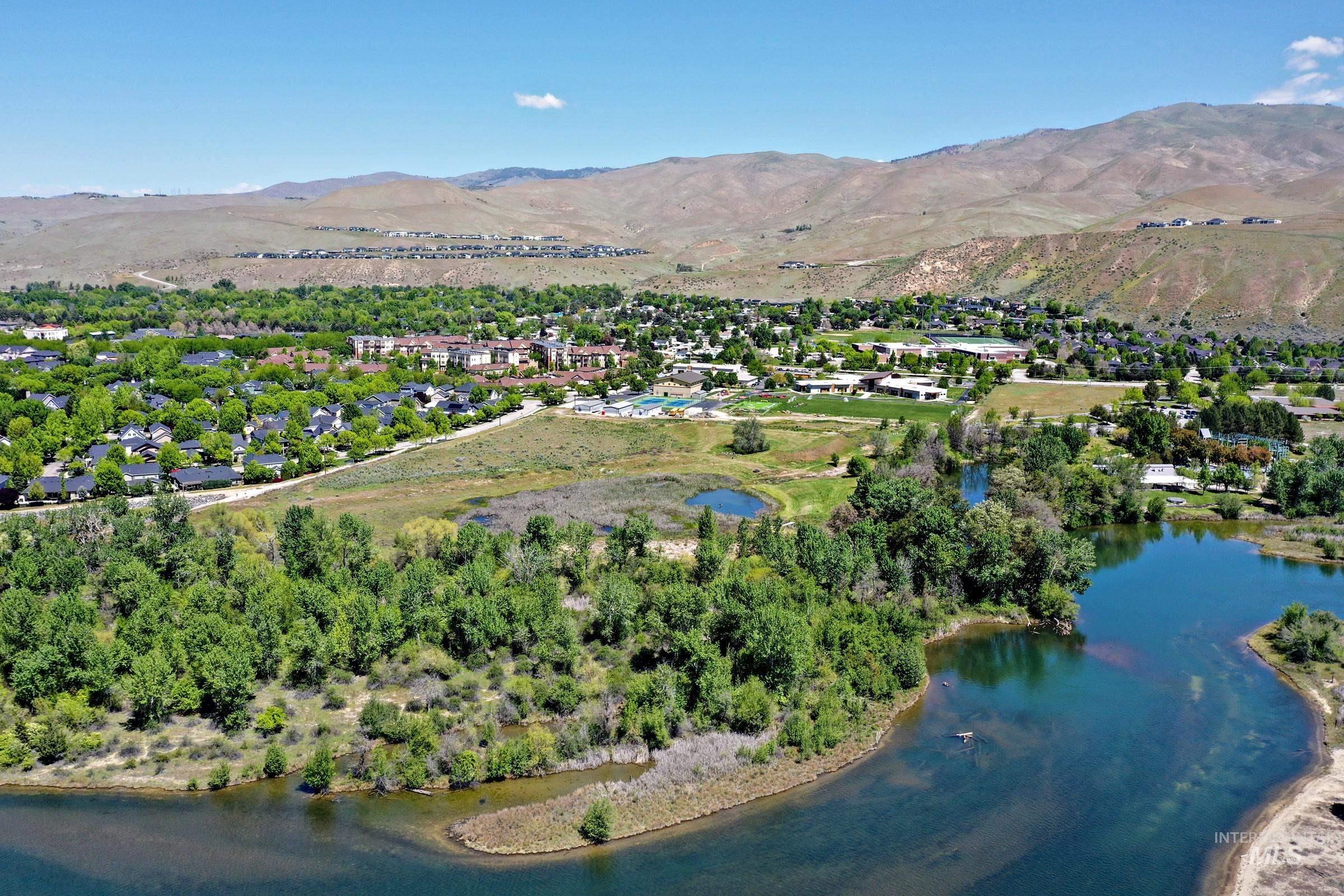 5110 S Surprise Way #202, Boise, Idaho 83716, 2 Bedrooms, 2 Bathrooms, Residential For Sale, Price $534,900,MLS 98985389