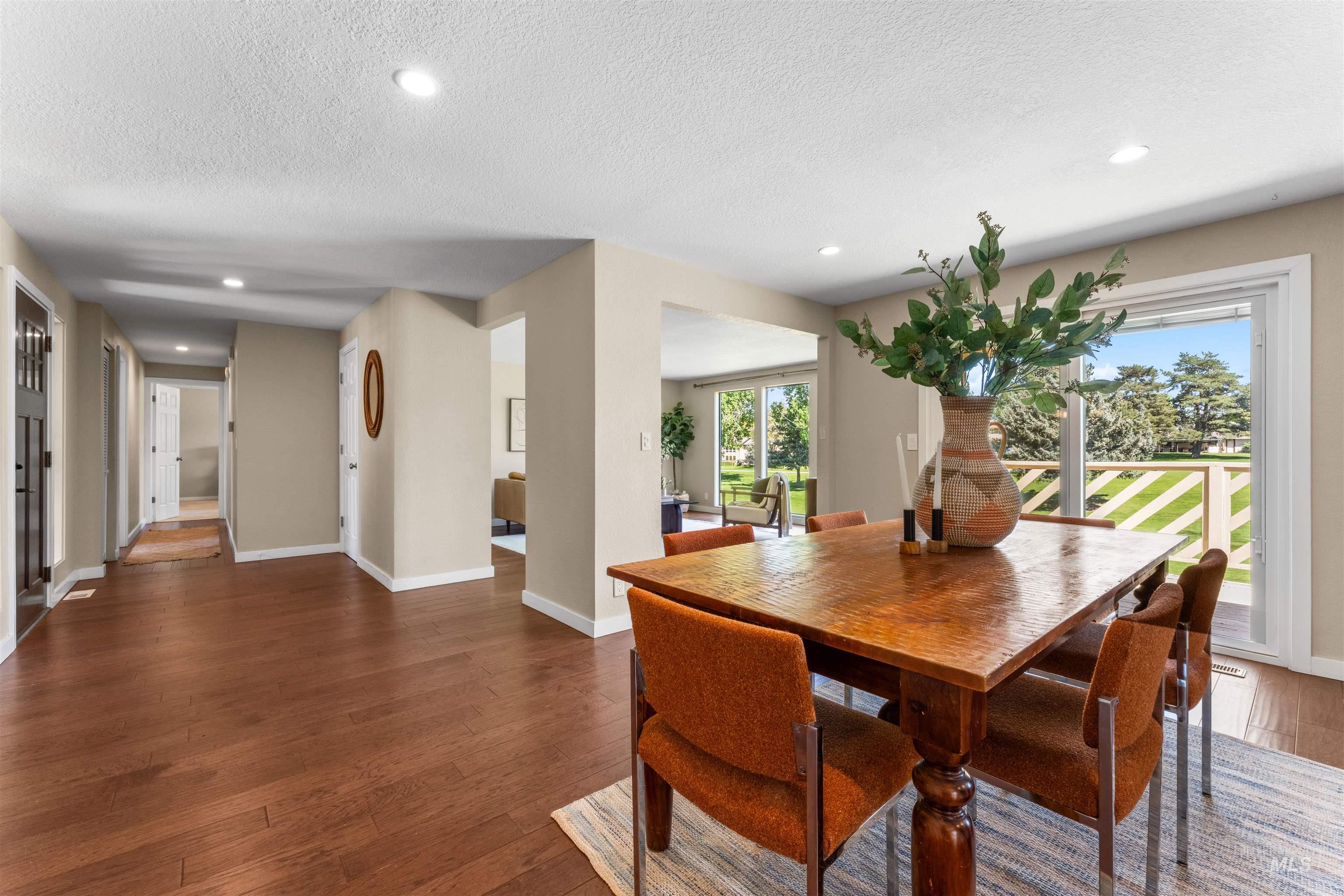 1116 N Eagle Hills Way, Eagle, Idaho 83616, 4 Bedrooms, 3 Bathrooms, Residential For Sale, Price $749,500,MLS 98985390