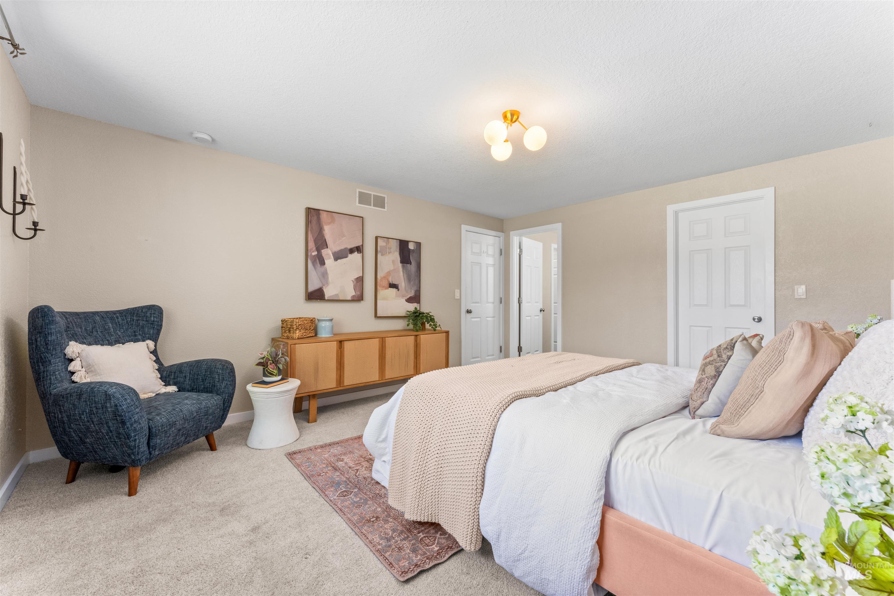 1116 N Eagle Hills Way, Eagle, Idaho 83616, 4 Bedrooms, 3 Bathrooms, Residential For Sale, Price $749,500,MLS 98985390