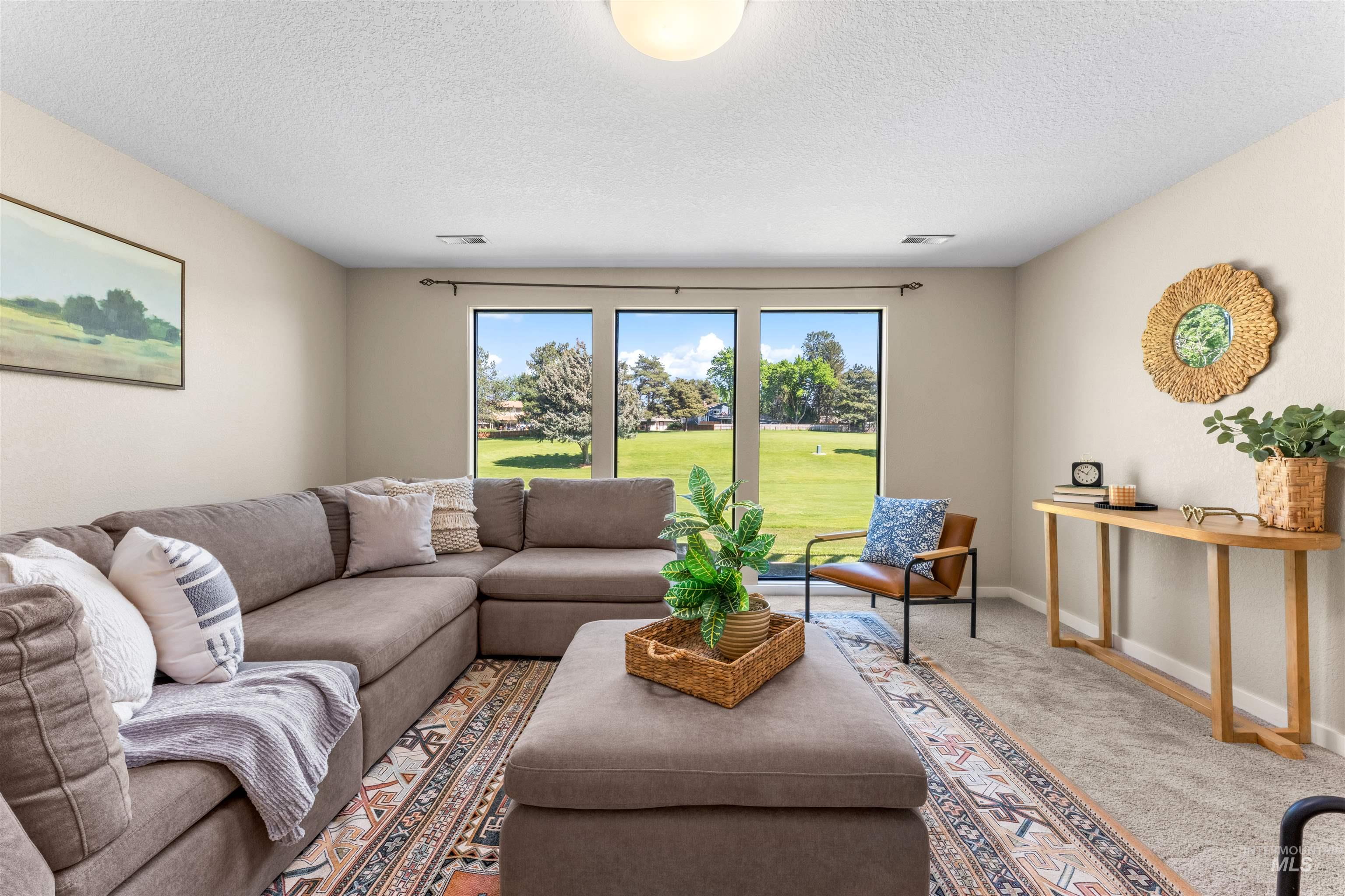 1116 N Eagle Hills Way, Eagle, Idaho 83616, 4 Bedrooms, 3 Bathrooms, Residential For Sale, Price $749,500,MLS 98985390