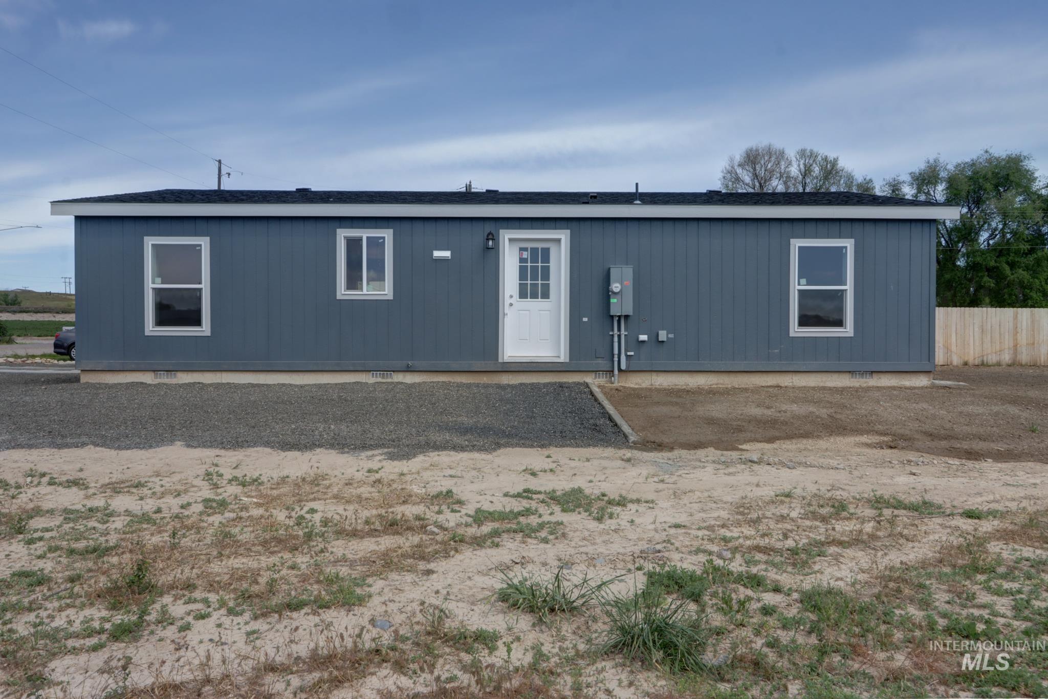 494 Elm St, Vale, Oregon 97918, 3 Bedrooms, 2 Bathrooms, Residential For Sale, Price $249,900,MLS 98985399