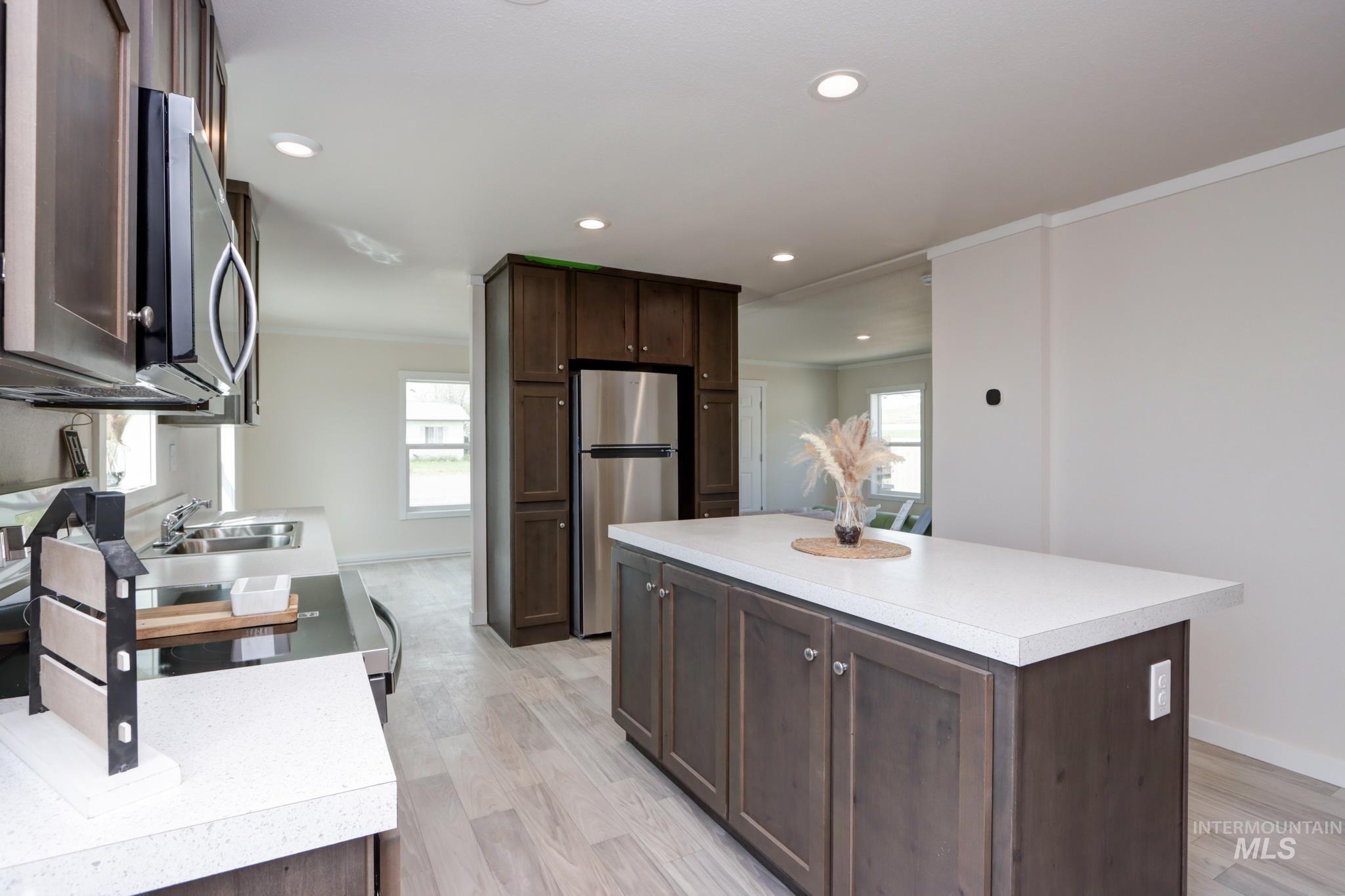 494 Elm St, Vale, Oregon 97918, 3 Bedrooms, 2 Bathrooms, Residential For Sale, Price $249,900, 98985399