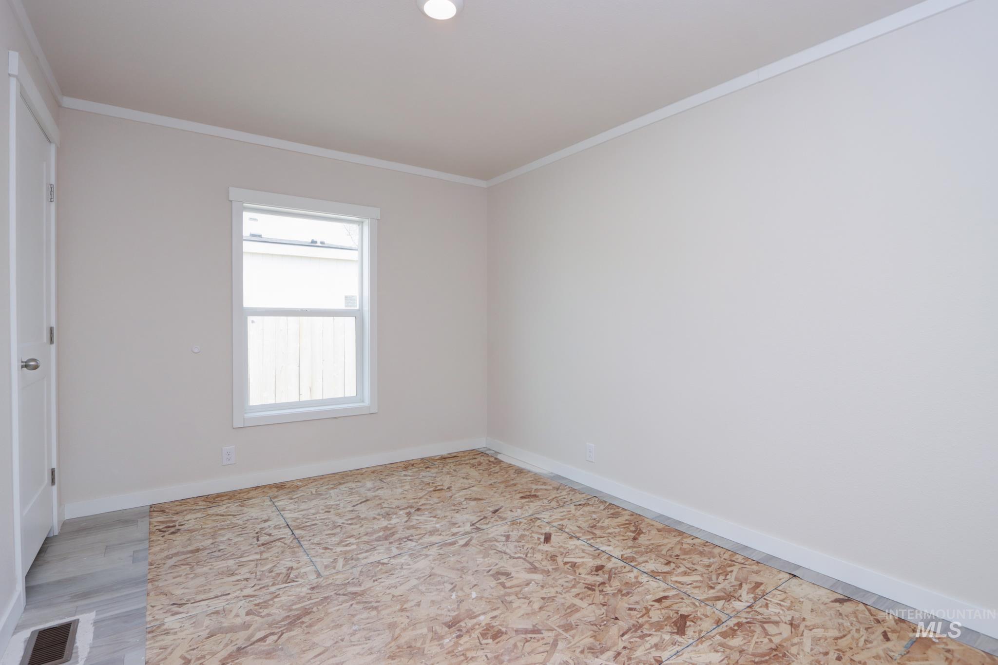 494 Elm St, Vale, Oregon 97918, 3 Bedrooms, 2 Bathrooms, Residential For Sale, Price $249,900,MLS 98985399