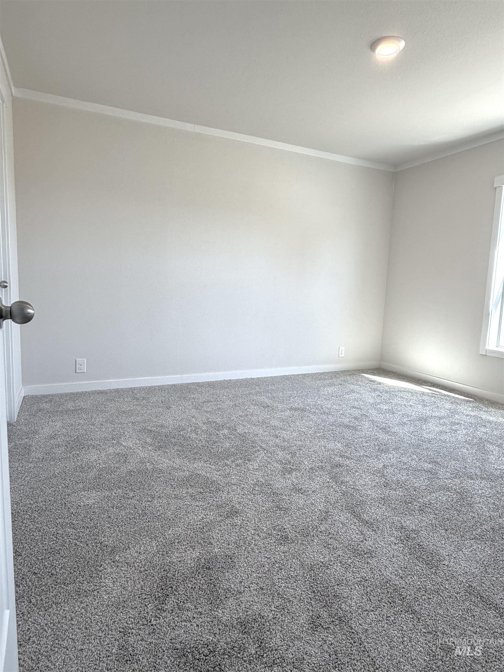 494 Elm St, Vale, Oregon 97918, 3 Bedrooms, 2 Bathrooms, Residential For Sale, Price $249,900, 98985399