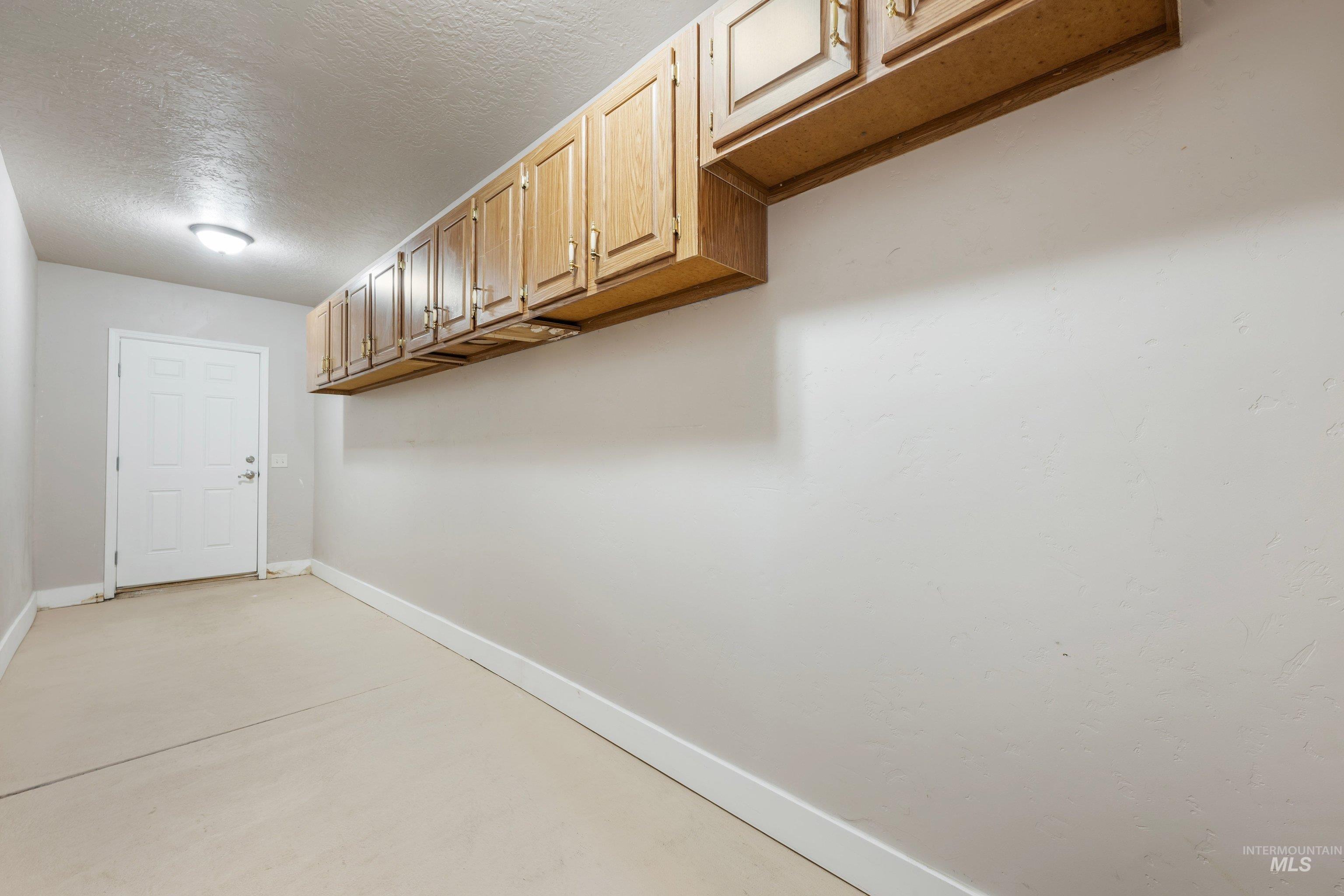 11761 Moss Ln., Nampa, Idaho 83651, 3 Bedrooms, 2 Bathrooms, Residential For Sale, Price $589,900,MLS 98985400