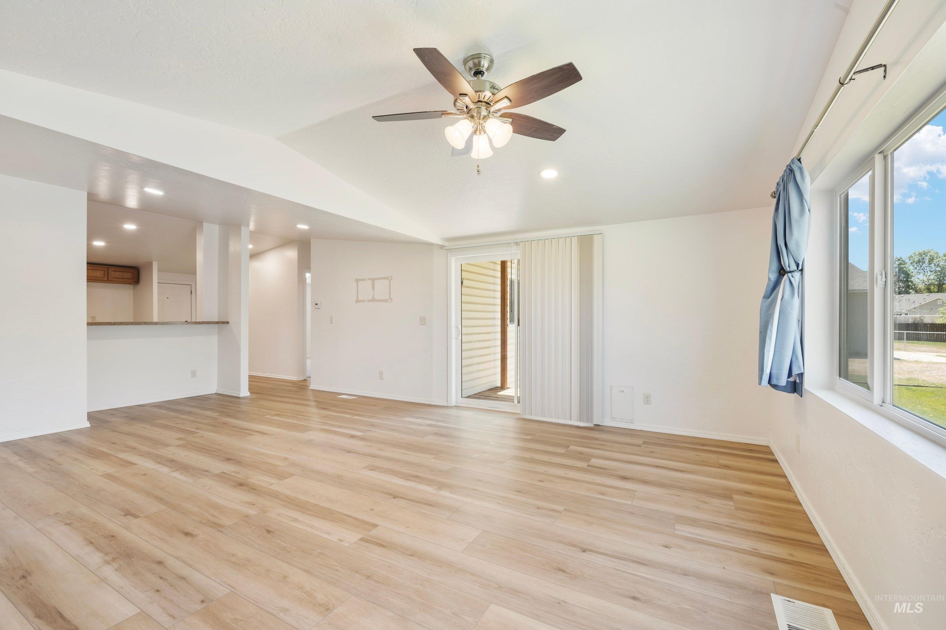 11761 Moss Ln., Nampa, Idaho 83651, 3 Bedrooms, 2 Bathrooms, Residential For Sale, Price $589,900,MLS 98985400