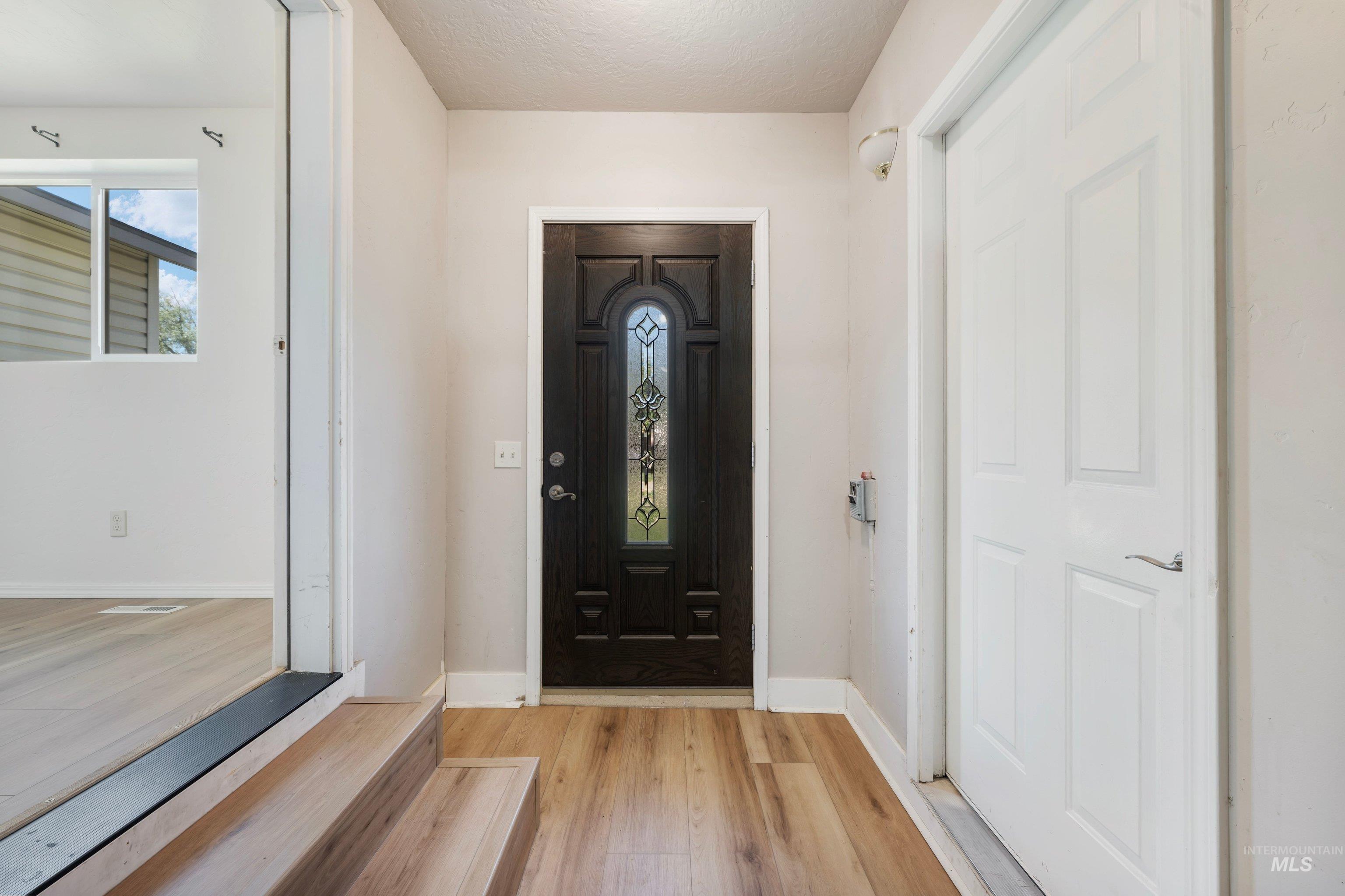 11761 Moss Ln., Nampa, Idaho 83651, 3 Bedrooms, 2 Bathrooms, Residential For Sale, Price $589,900,MLS 98985400