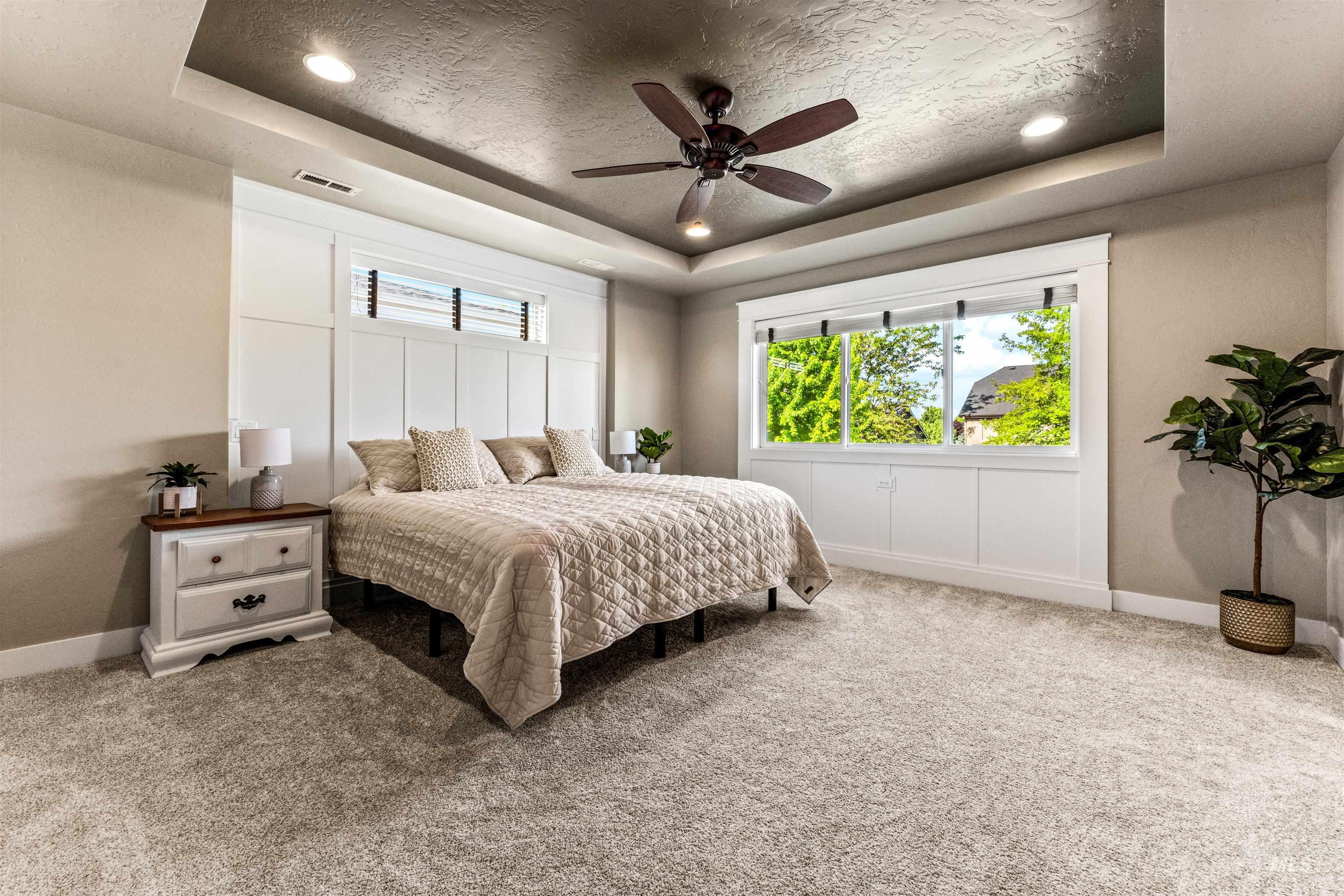 6041 N Mitchum Ave., Meridian, Idaho 83646, 5 Bedrooms, 2.5 Bathrooms, Residential For Sale, Price $814,499,MLS 98985402