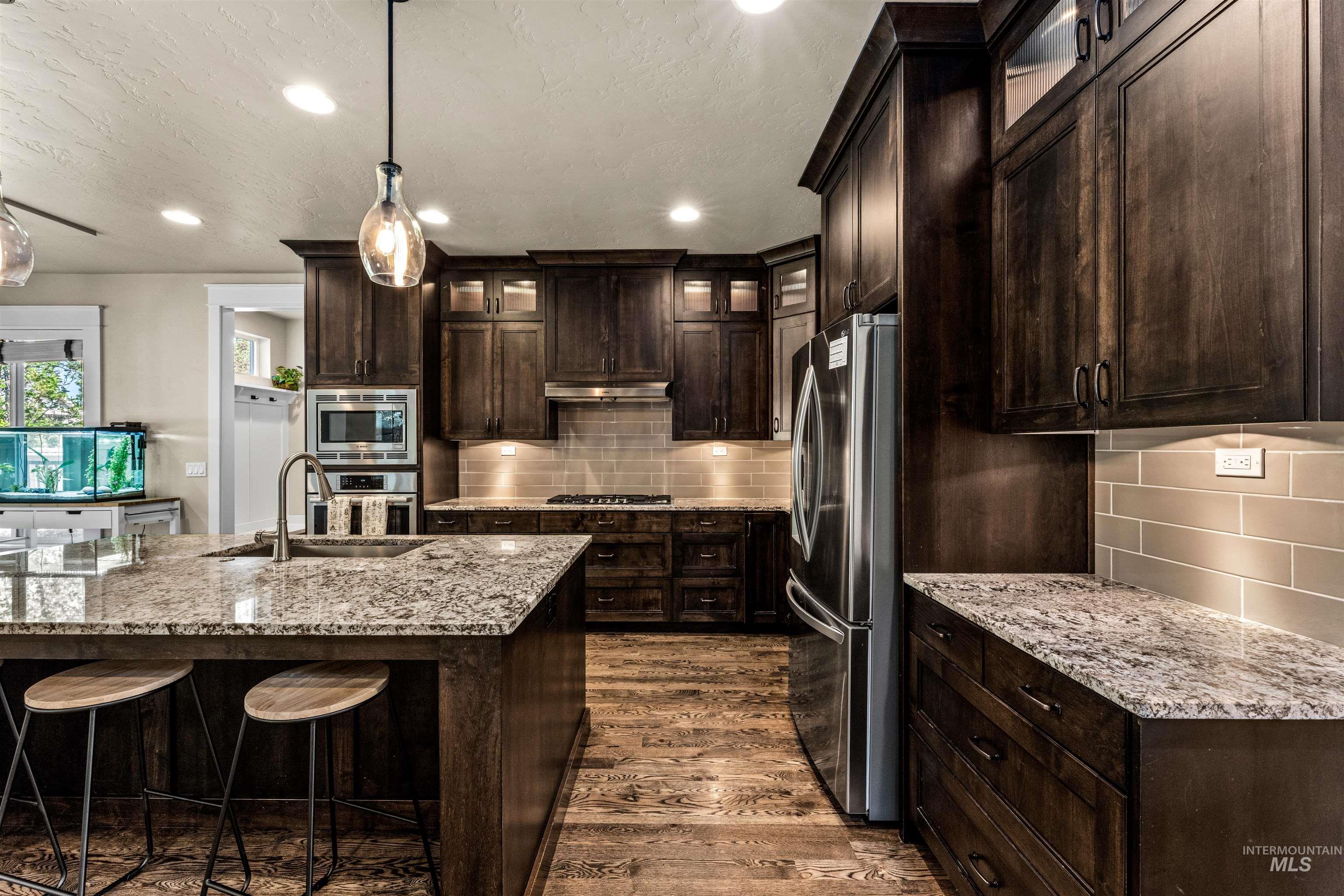 6041 N Mitchum Ave., Meridian, Idaho 83646, 5 Bedrooms, 2.5 Bathrooms, Residential For Sale, Price $814,499,MLS 98985402