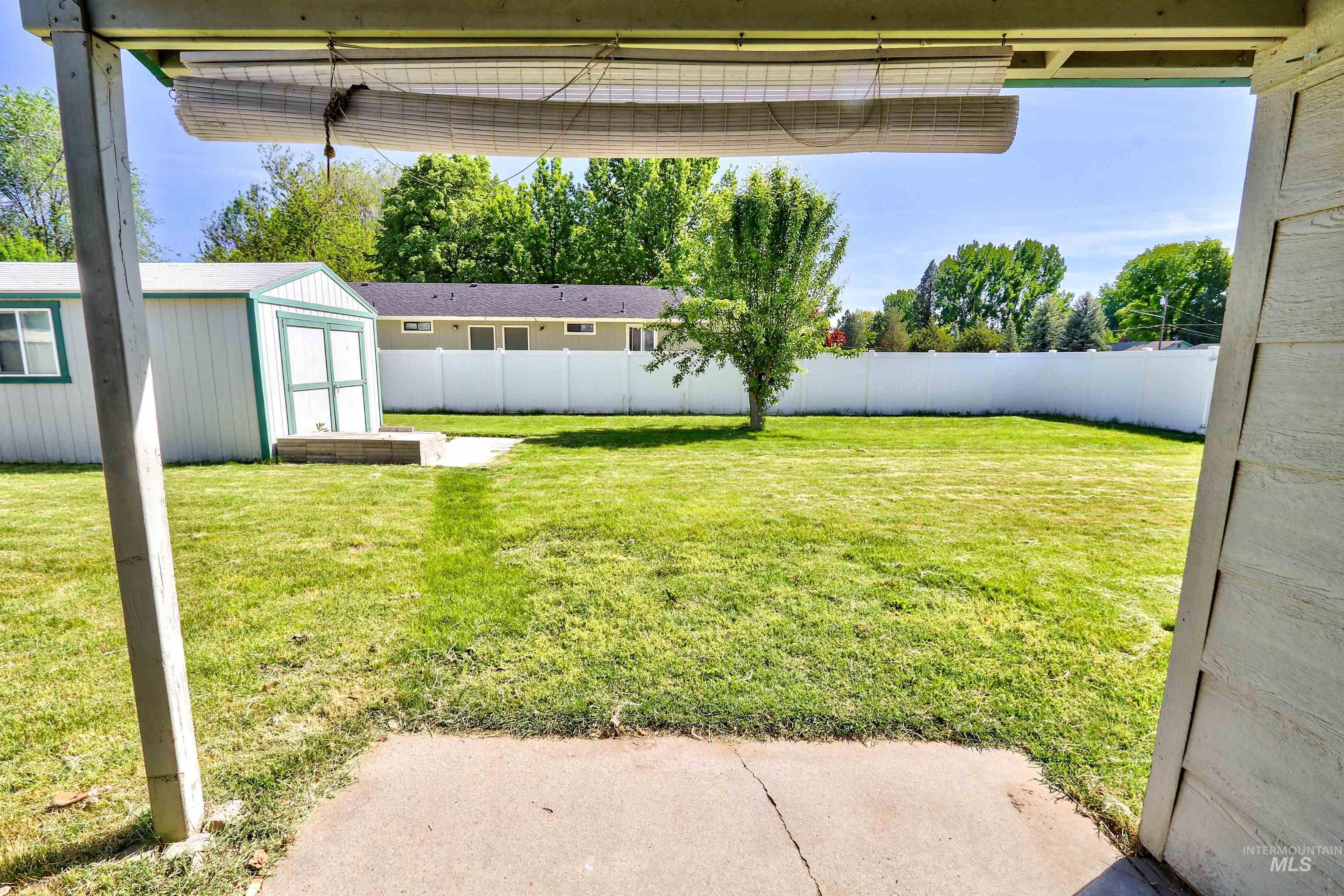 241 W 6th, Emmett, Idaho 83617, 3 Bedrooms, 1 Bathroom, Residential For Sale, Price $285,000,MLS 98985403