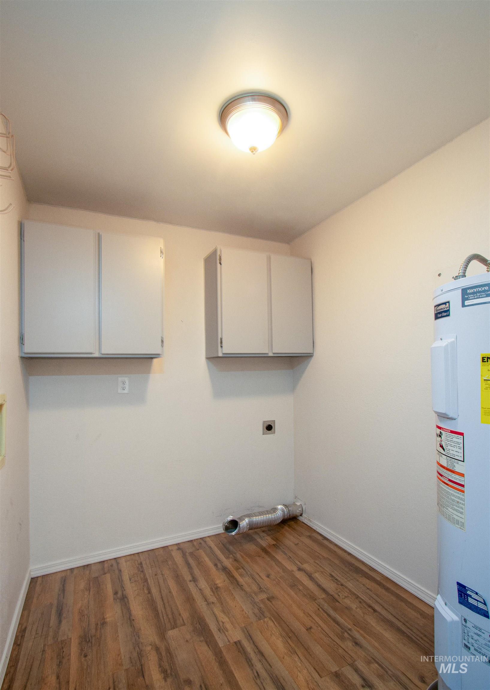 241 W 6th, Emmett, Idaho 83617, 3 Bedrooms, 1 Bathroom, Residential For Sale, Price $285,000,MLS 98985403