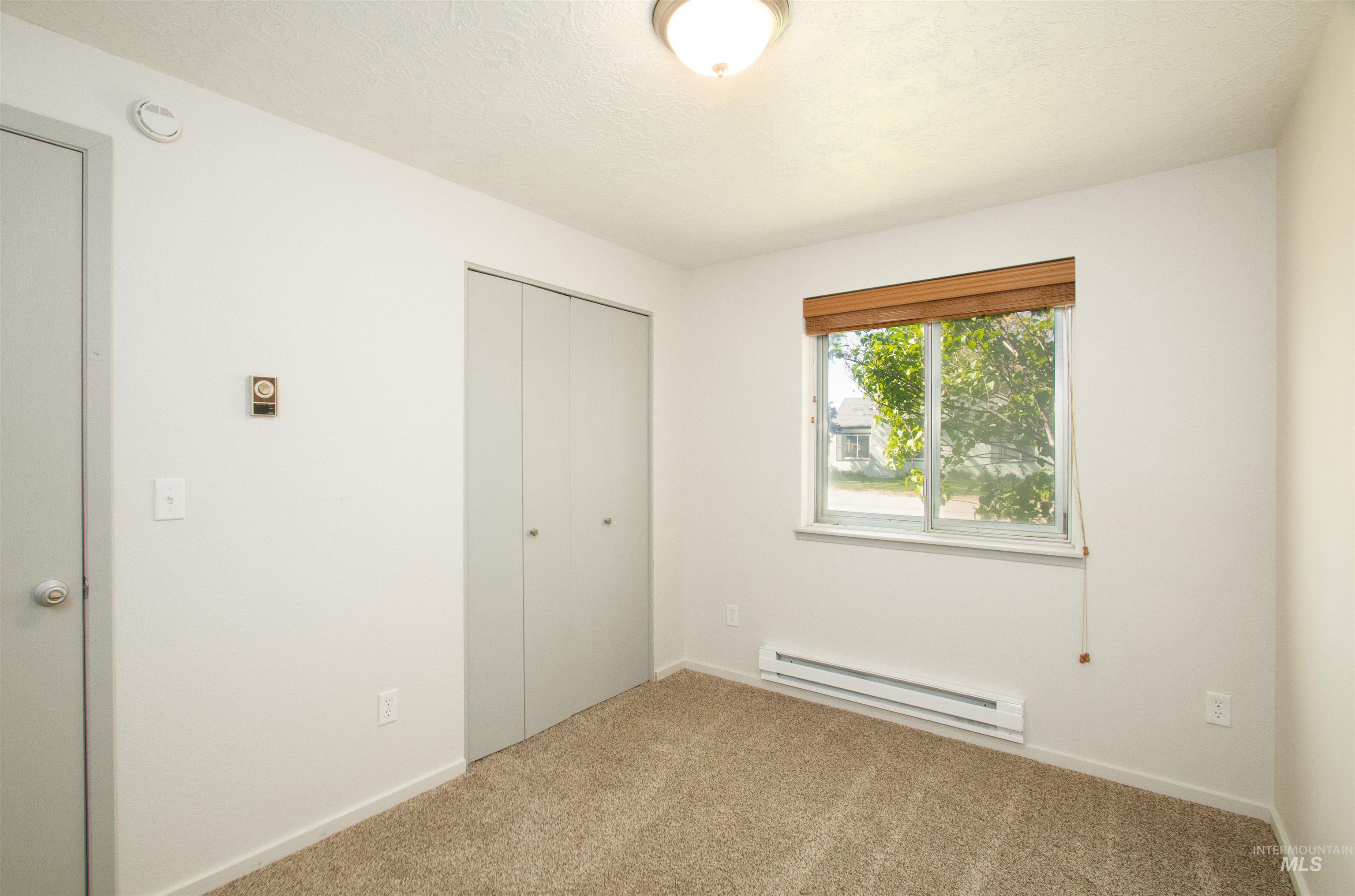 241 W 6th, Emmett, Idaho 83617, 3 Bedrooms, 1 Bathroom, Residential For Sale, Price $285,000,MLS 98985403