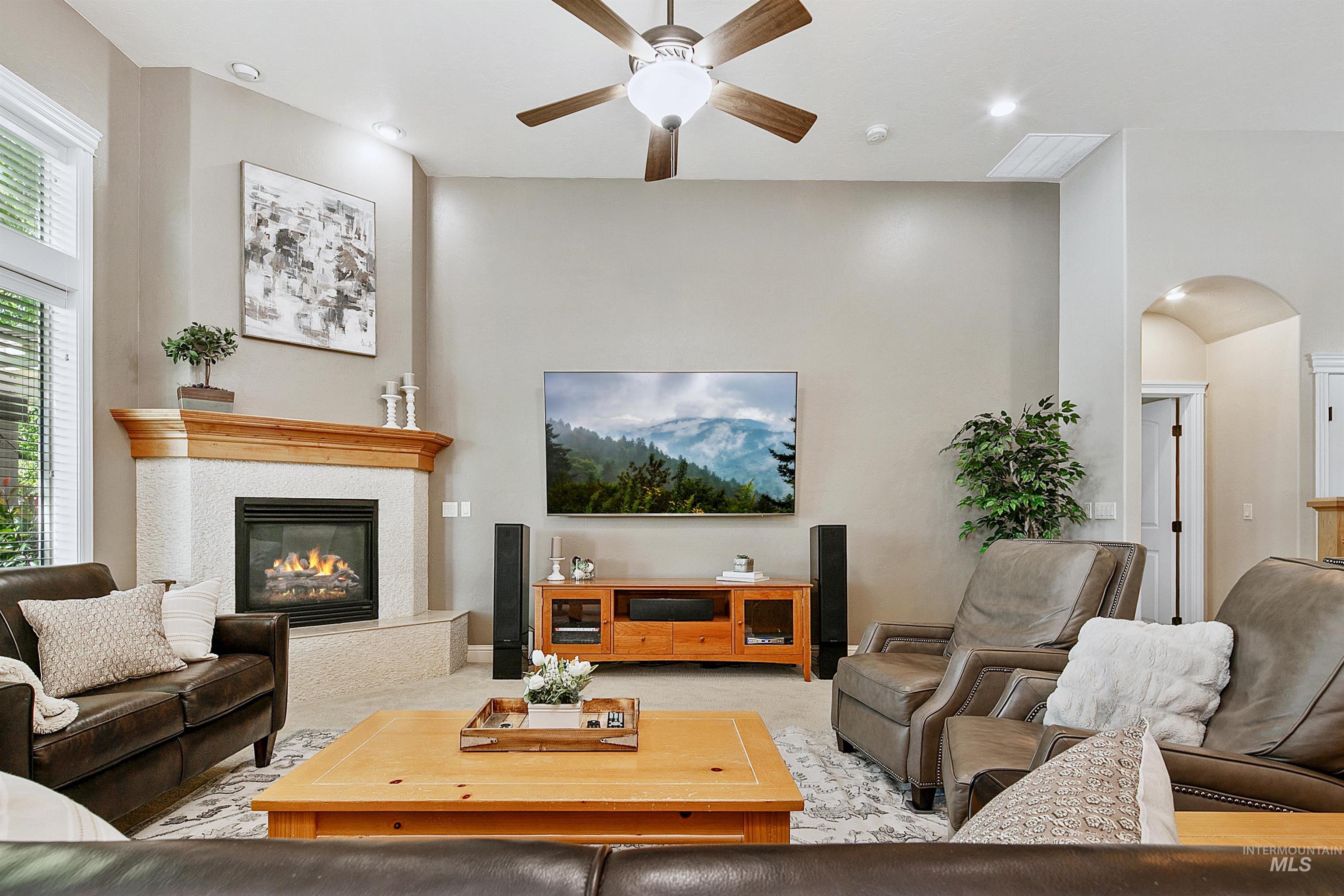 12121 Caribee Inlet, Star, Idaho 83669, 4 Bedrooms, 2.5 Bathrooms, Residential For Sale, Price $649,000,MLS 98985404